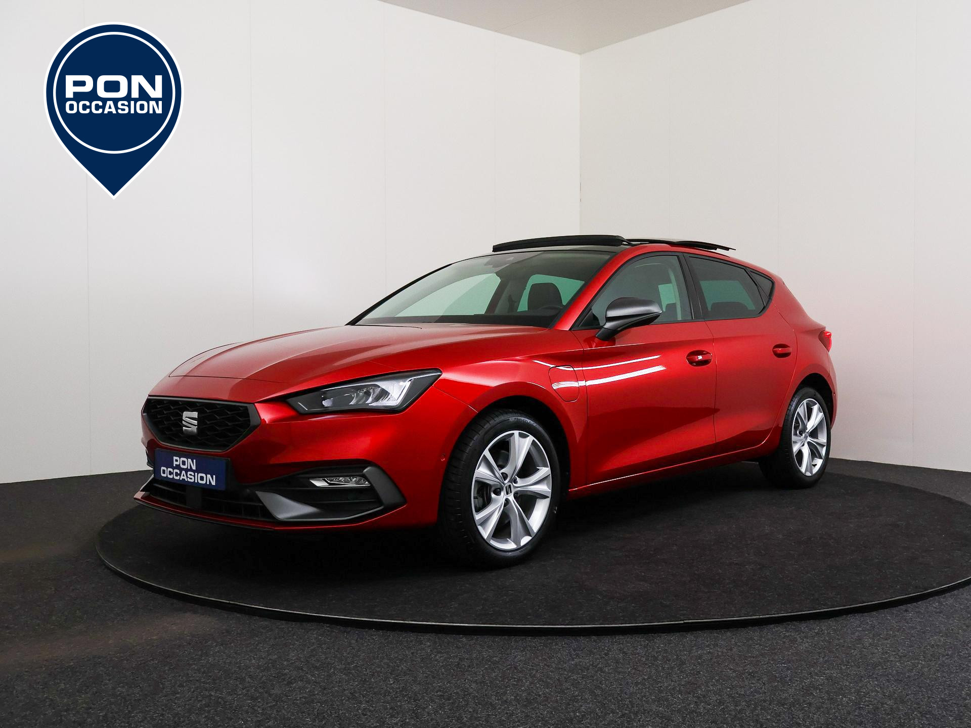 SEAT Leon 1.4 TSI eHybrid 204 PK PHEV FR | Panoramadak | Apple CarPlay | Full LED | Winter Pakket |