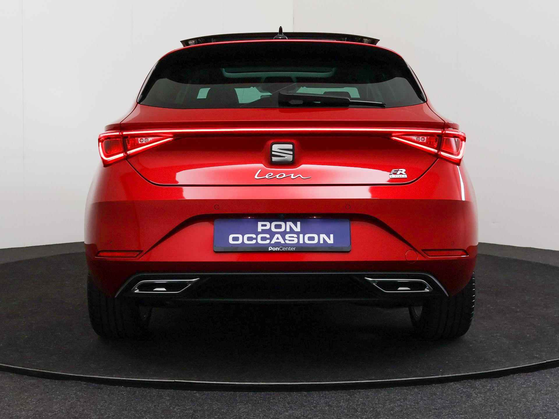 SEAT Leon 1.4 TSI eHybrid 204 PK PHEV FR | Panoramadak | Apple CarPlay | Full LED | Winter Pakket | - 8/55