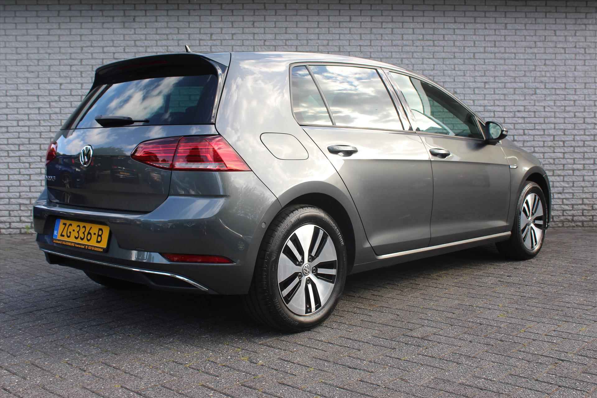 VOLKSWAGEN Golf Vii e-Golf elektromotor 136pk 5D Aut. e-Golf | Camera | Carplay | Stoelverwarming | PDC | Cruise | NAVI - 2/32