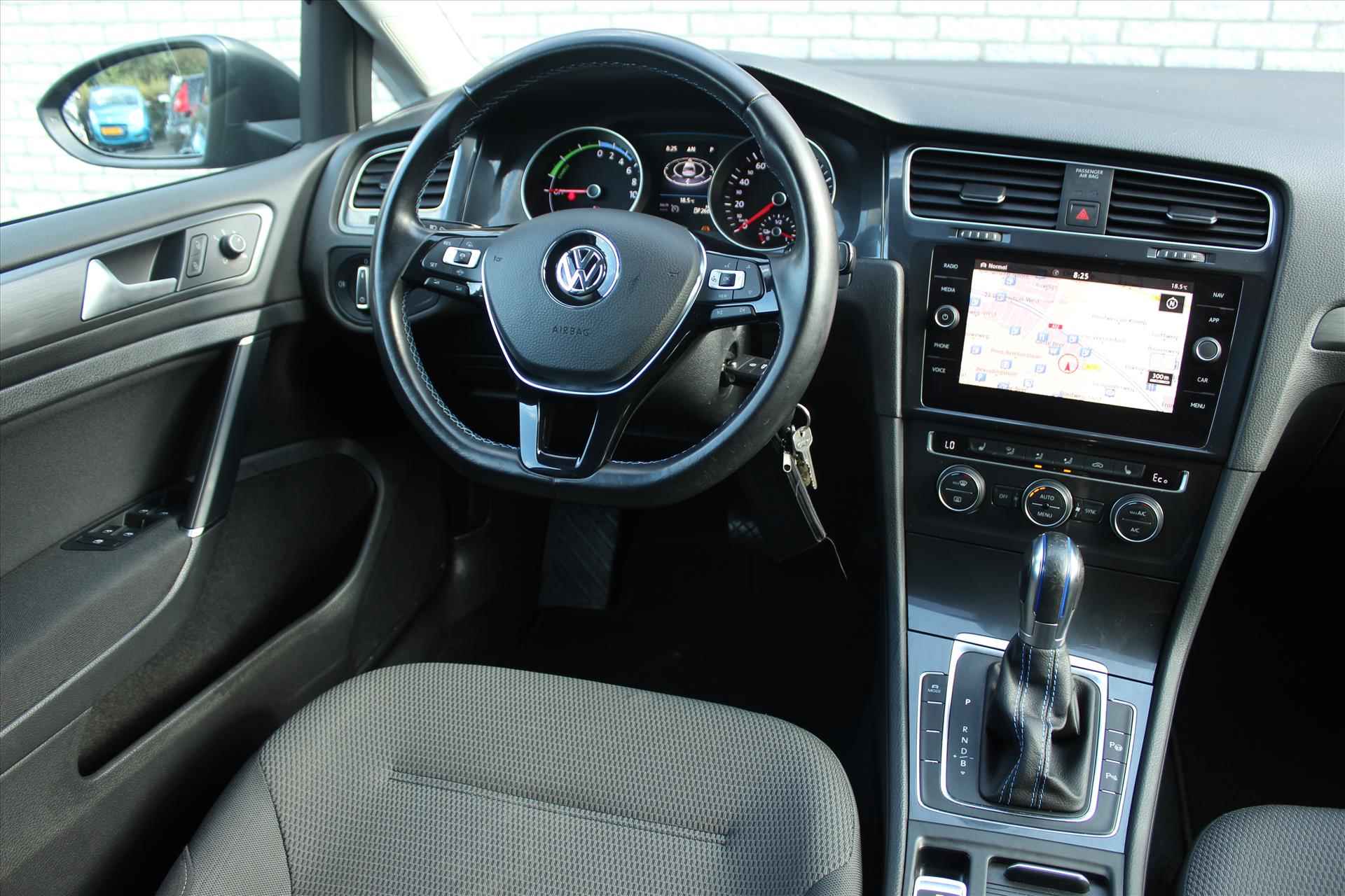 VOLKSWAGEN Golf Vii e-Golf elektromotor 136pk 5D Aut. e-Golf | Camera | Carplay | Stoelverwarming | PDC | Cruise | NAVI - 12/32