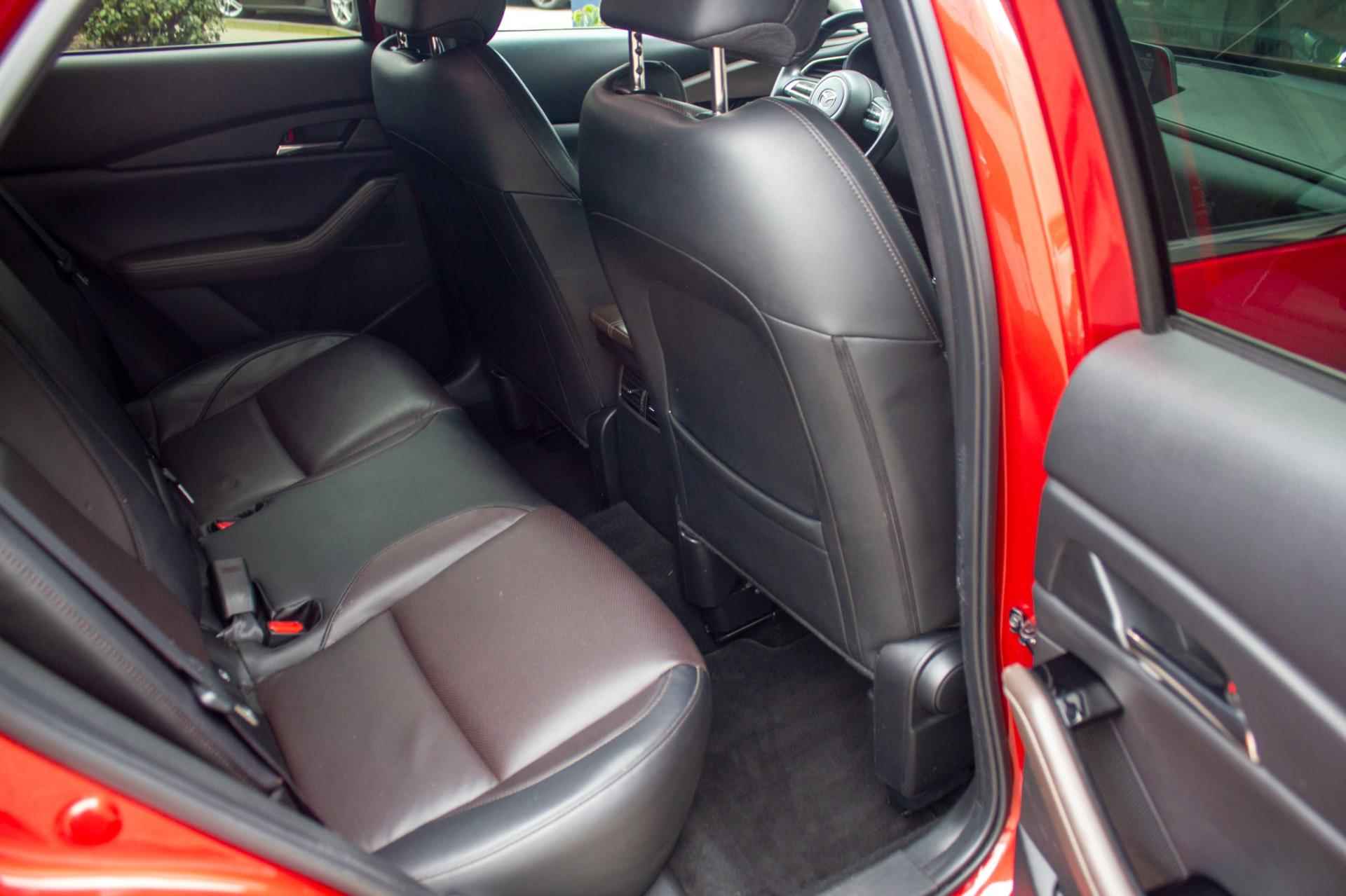 Mazda CX-30 2.0 e-SkyActiv-X M Hybrid Luxury | Prijs rijklaar incl. 12 mnd garantie | Navi Camera 18"Lmv Leder - 19/46