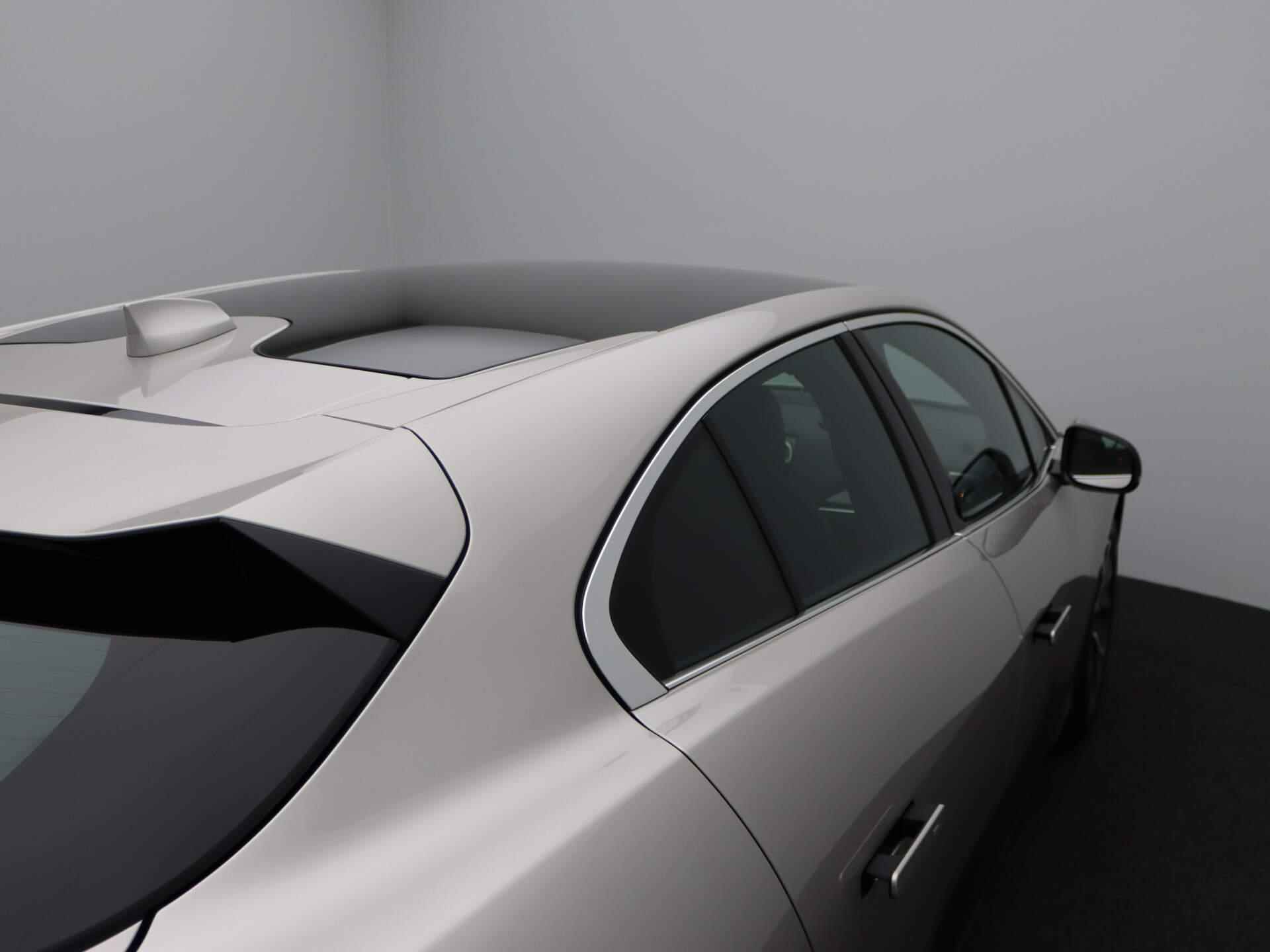 Jaguar I-PACE EV400 HSE 90 kWh | 3 Fase | Luchtvering | Panorama Dak | Adaptive Cruise | 1e eigenaar | Adaptieve Cruise | Draadloos Apple Carplay | Stoel/Stuur Verw. | - 43/49