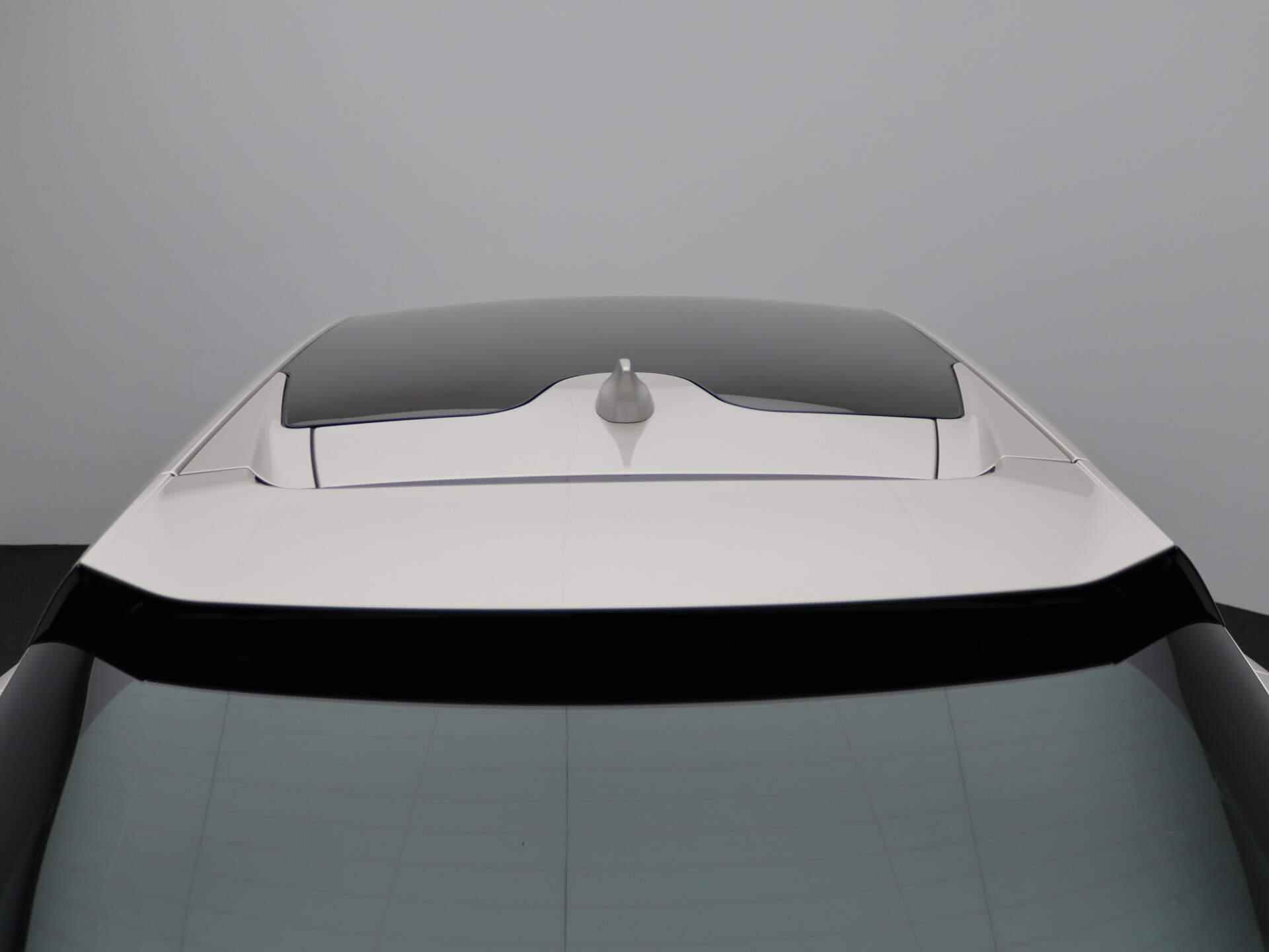 Jaguar I-PACE EV400 HSE 90 kWh | 3 Fase | Luchtvering | Panorama Dak | Adaptive Cruise | 1e eigenaar | Adaptieve Cruise | Draadloos Apple Carplay | Stoel/Stuur Verw. | - 45/49