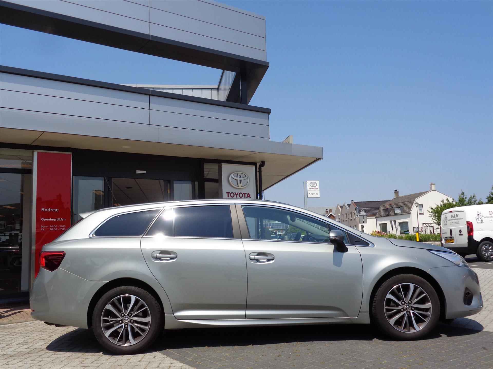 TOYOTA Avensis 1.8 VVT-i 147pk AUT Lease Pro | NAVIGATIE | CAMERA | - 8/52