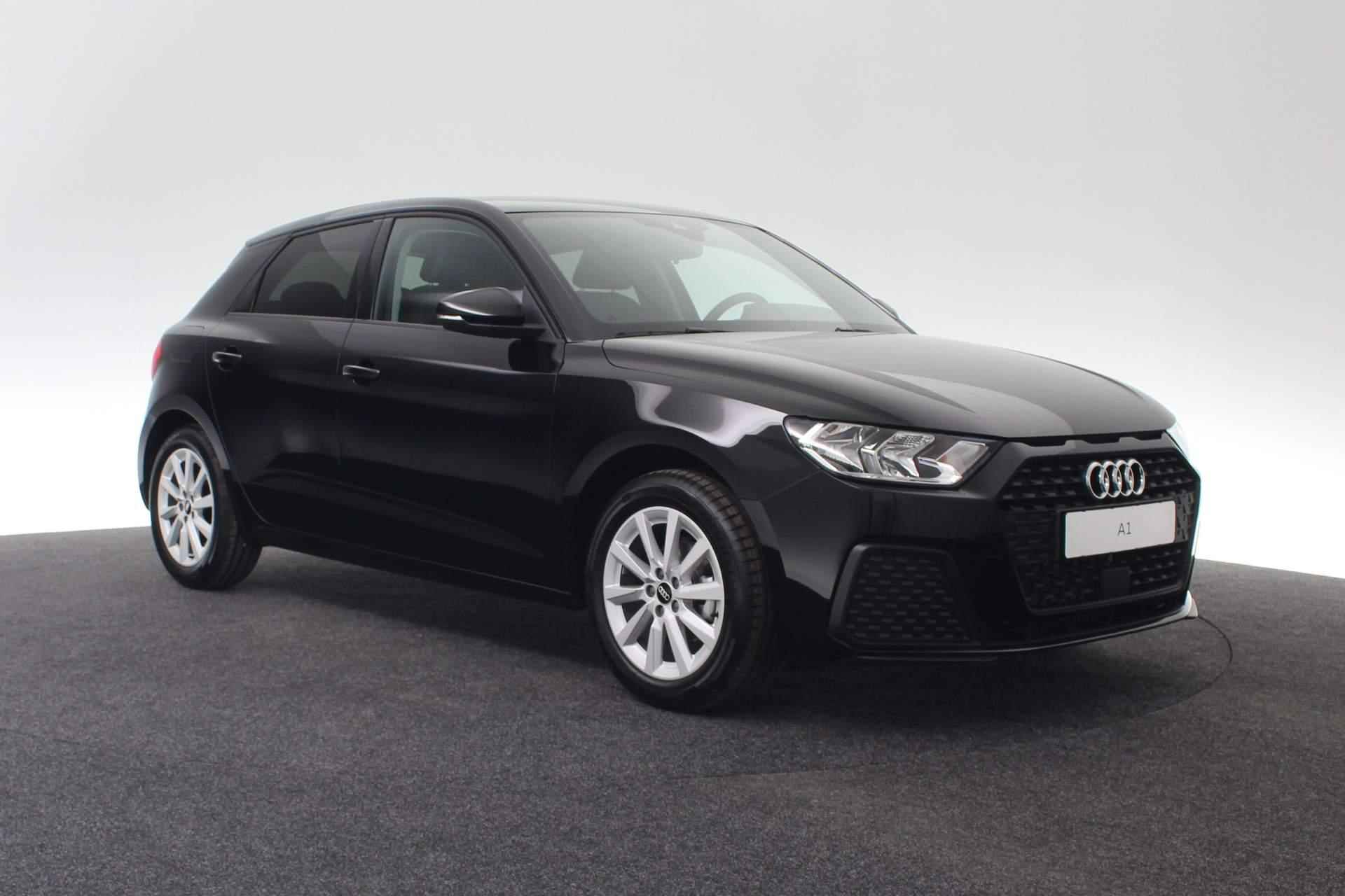 Audi A1 Sportback 25 TFSI 95PK Pro Line | Cruise | Sportstuur | Privacy glas | 16 inch - 27/33