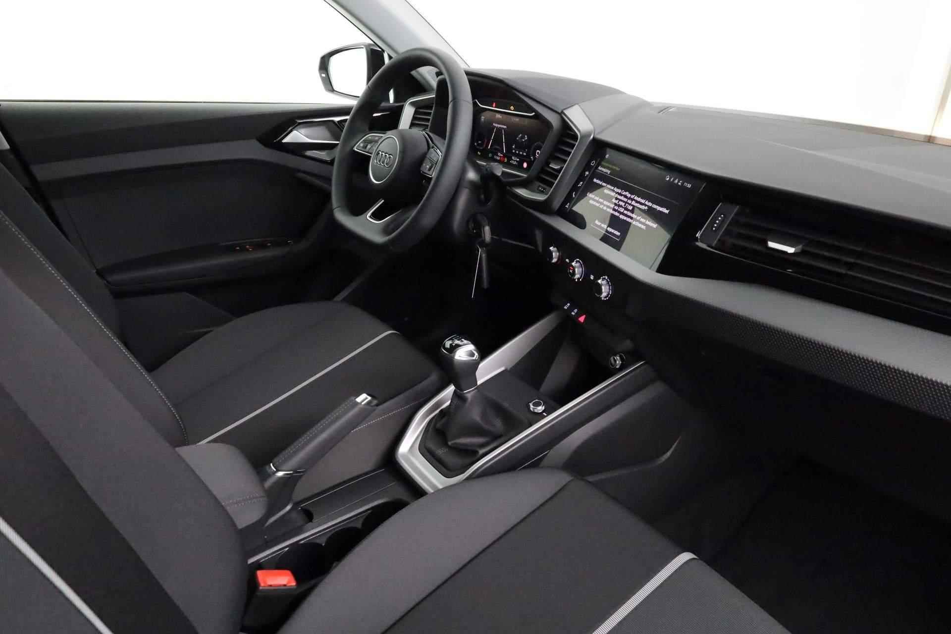 Audi A1 Sportback 25 TFSI 95PK Pro Line | Cruise | Sportstuur | Privacy glas | 16 inch - 30/33