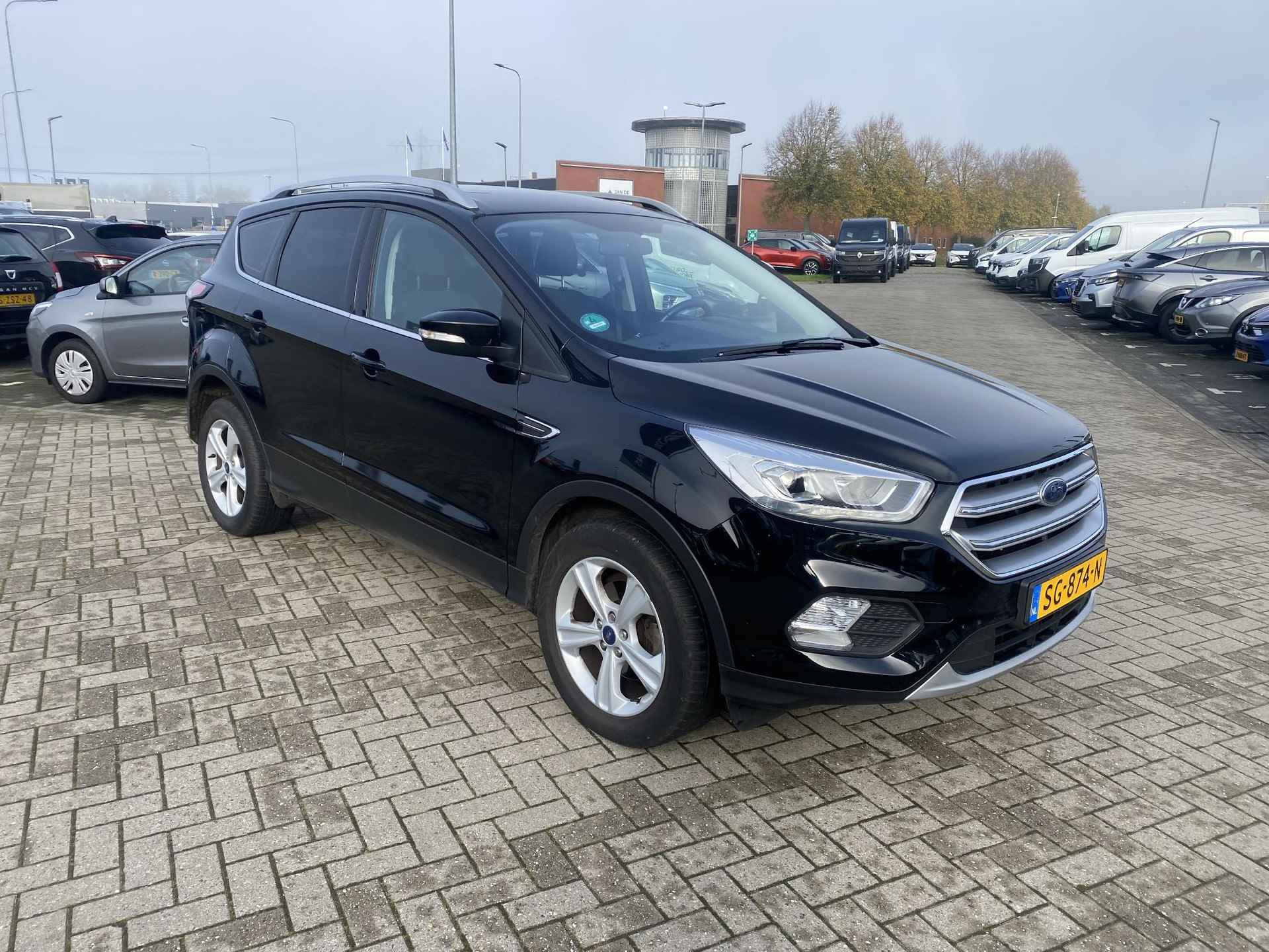 Ford Kuga 1.5 EcoBoost Trend Ultimate - 6/11