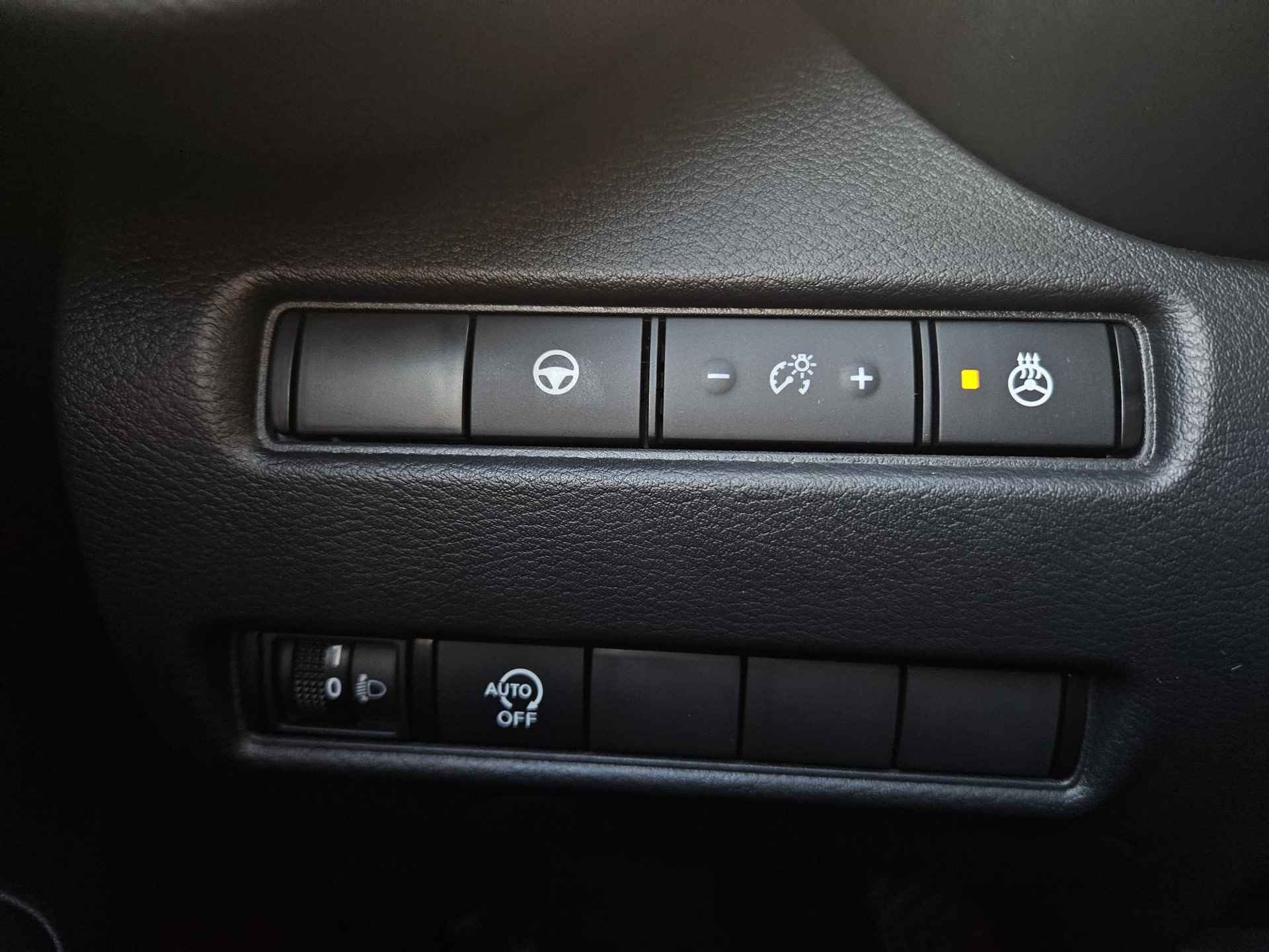 Nissan Juke 1.0 DIG-T N-Connecta / DEMO / Levertijd I.O. / Climate control / Adaptief cruise control / Dode hoek detectie met correctie / Stuurverwarming / Stoelverwarming voor / Keyless entry / Keyless start / Rondomzichtcamera / Parkeersensoren voor en achter  / LED verlichting / Multifunctioneel stuurwiel / Navigatiesysteem full map  / Volledig digitaal instrumentenpaneel / Bluetooth telefoonvoorbereiding / Apple Carplay / Android Auto / DAB radio / Elektrische ramen voor en achter / Elektrisch inklapbare spiegels / Lichtmetalen wielen 17 “ - 39/50