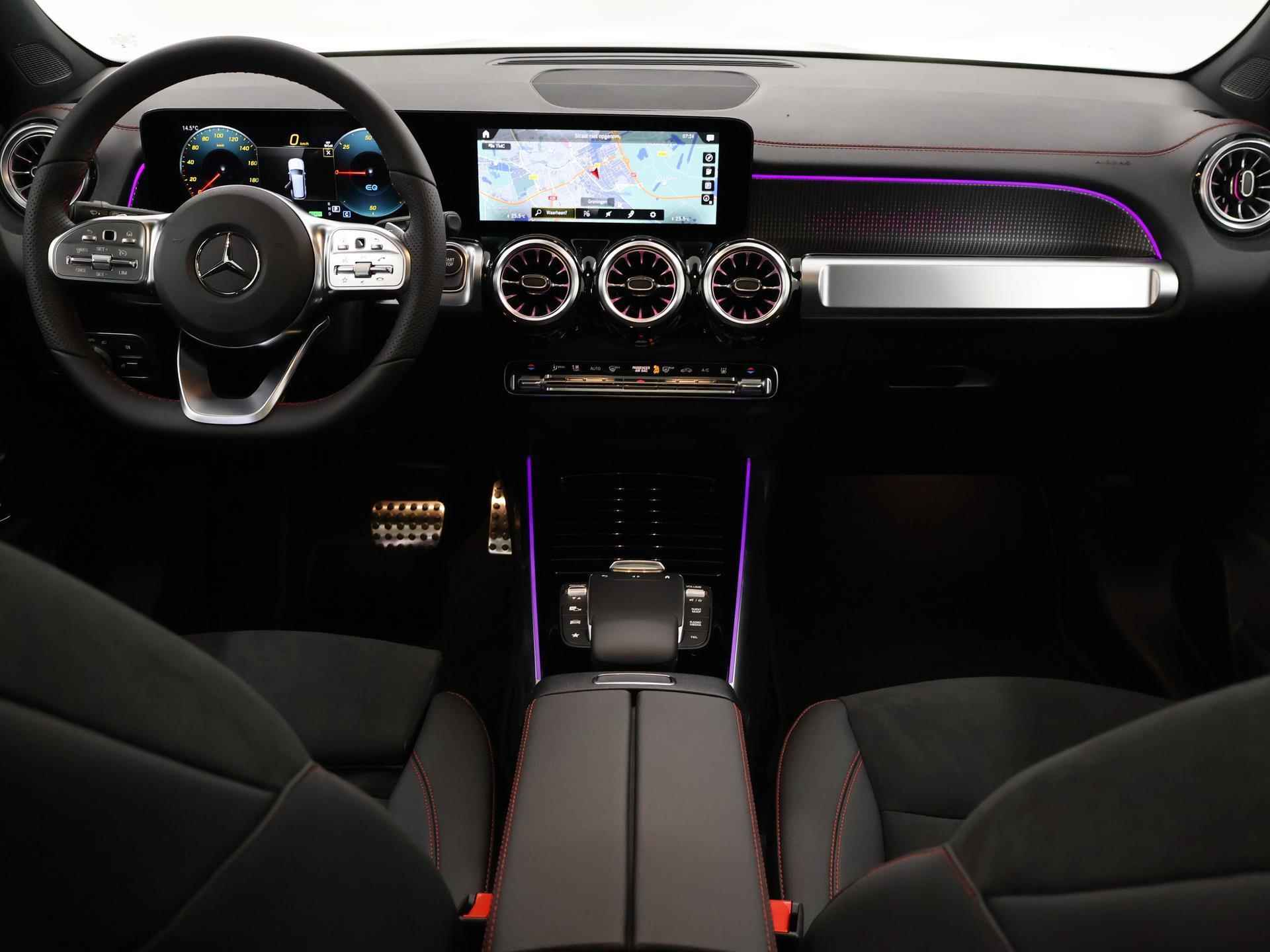 Mercedes-Benz EQB 250+ AMG NIGHT Sport Edition 71kWh | Panoramadak | Adaptief Onderstel | Keyless Entry | Dodehoekassistent | Stoelverwarming | Sfeerverlichting | Achteruitrijcamera | MBUX Augmented Reality | 20" Multispaaks AMG velgen | - 9/52