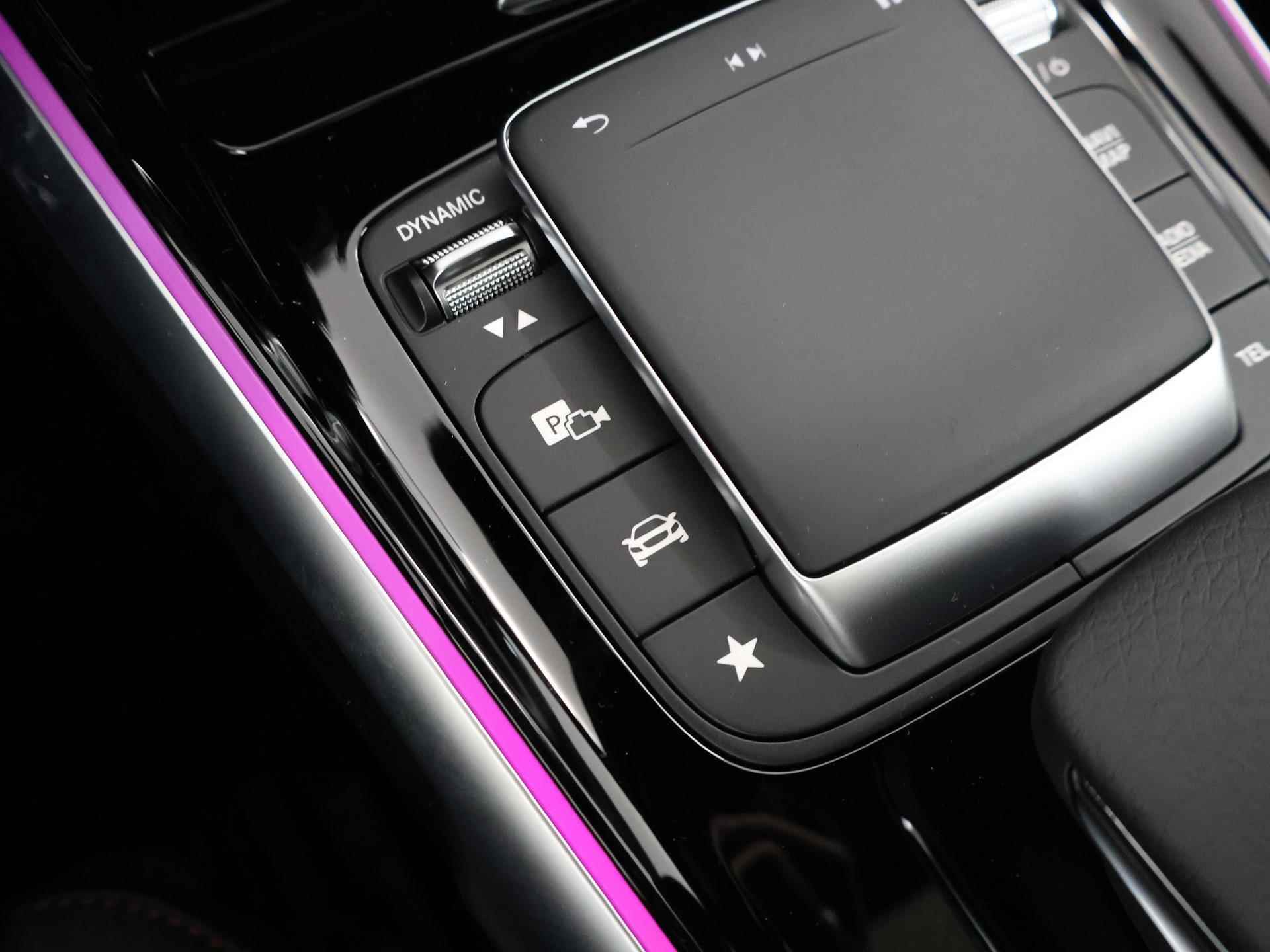 Mercedes-Benz EQB 250+ AMG NIGHT Sport Edition 71kWh | Panoramadak | Adaptief Onderstel | Keyless Entry | Dodehoekassistent | Stoelverwarming | Sfeerverlichting | Achteruitrijcamera | MBUX Augmented Reality | 20" Multispaaks AMG velgen | - 32/52