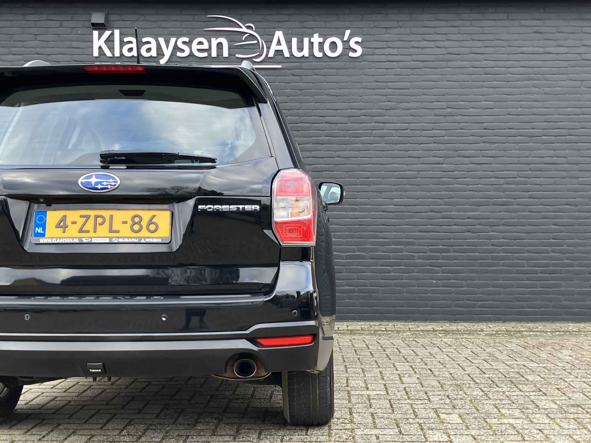 Subaru Forester 2.0 AWD Luxury AUT. | dealer onderhouden | navigatie | cruise control | trekhaak | camera | leder int. - 13/33