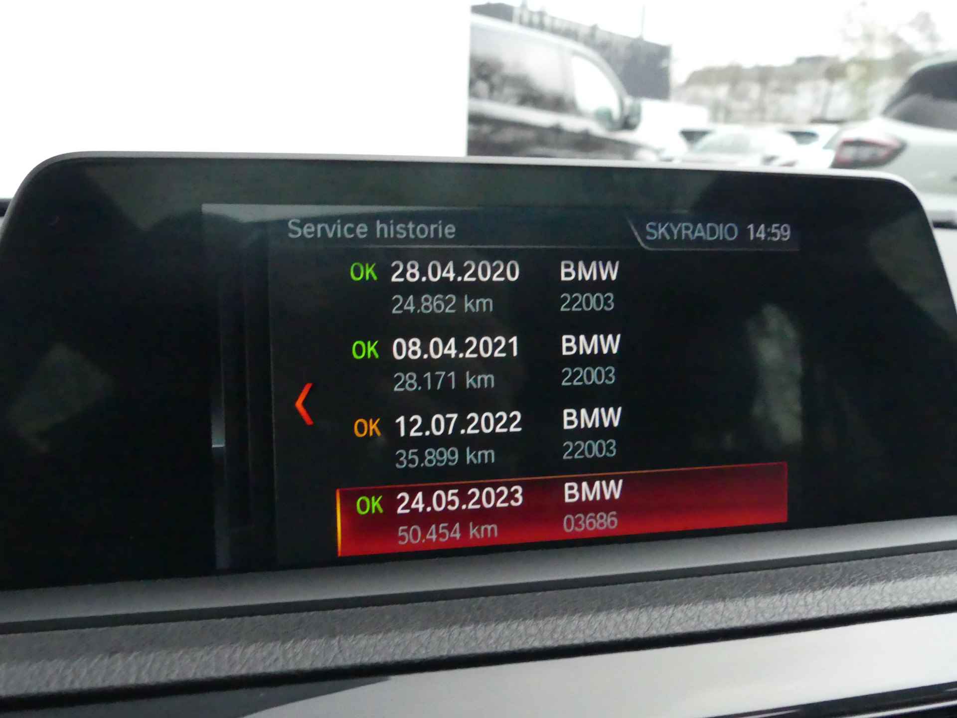 BMW 1-serie 118i Executive Urban Line Automaat | TREKHAAK | SCHUIFDAK | NAVI | STOELVERWARMING | - 17/40