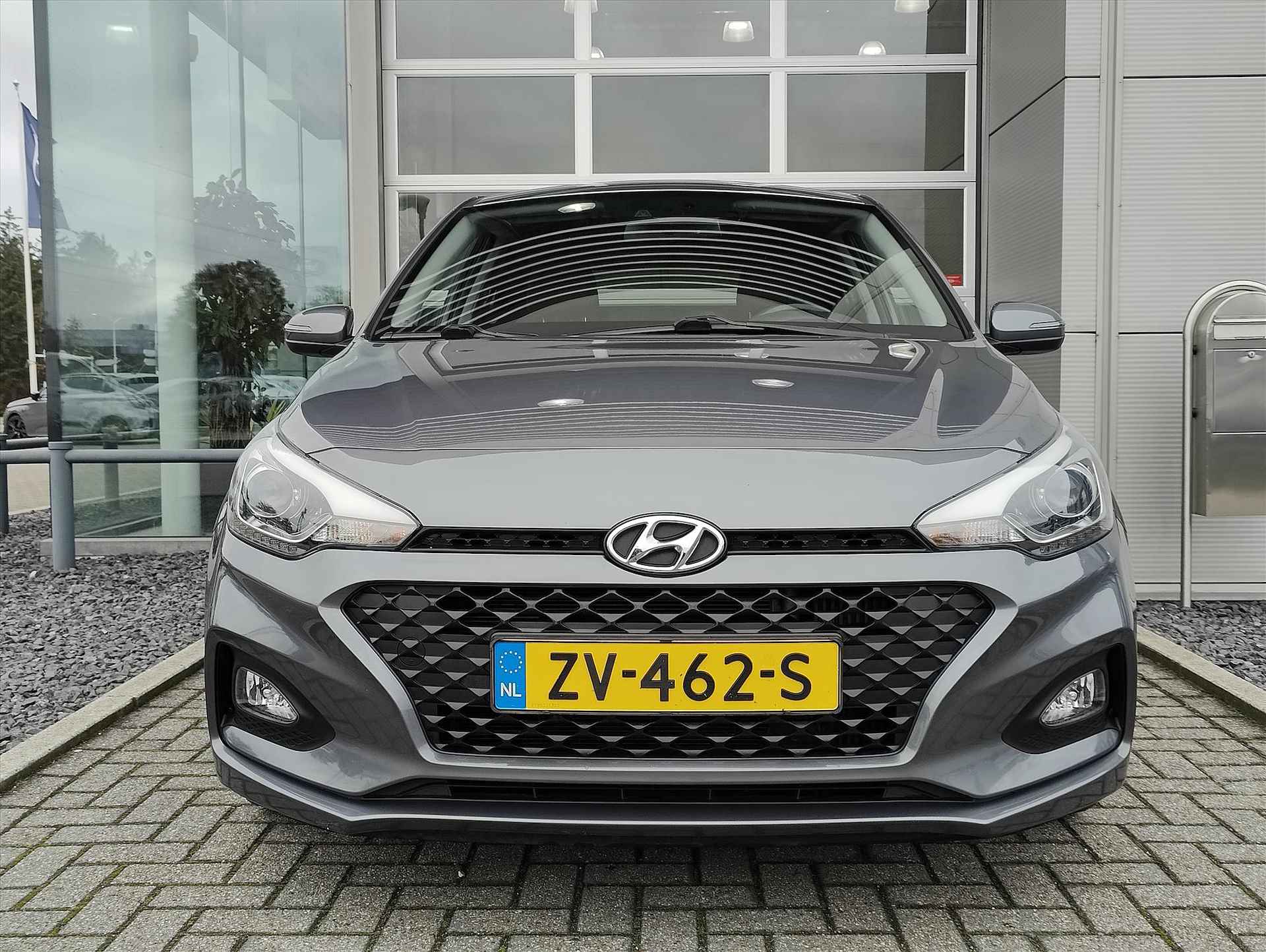 HYUNDAI I20 1.0 T-GDI Blue 100PK Comfort | Cruise Control | Climate Control | Android & Apple Carplay | Camera Achter | Sensoren Achter | - 31/37