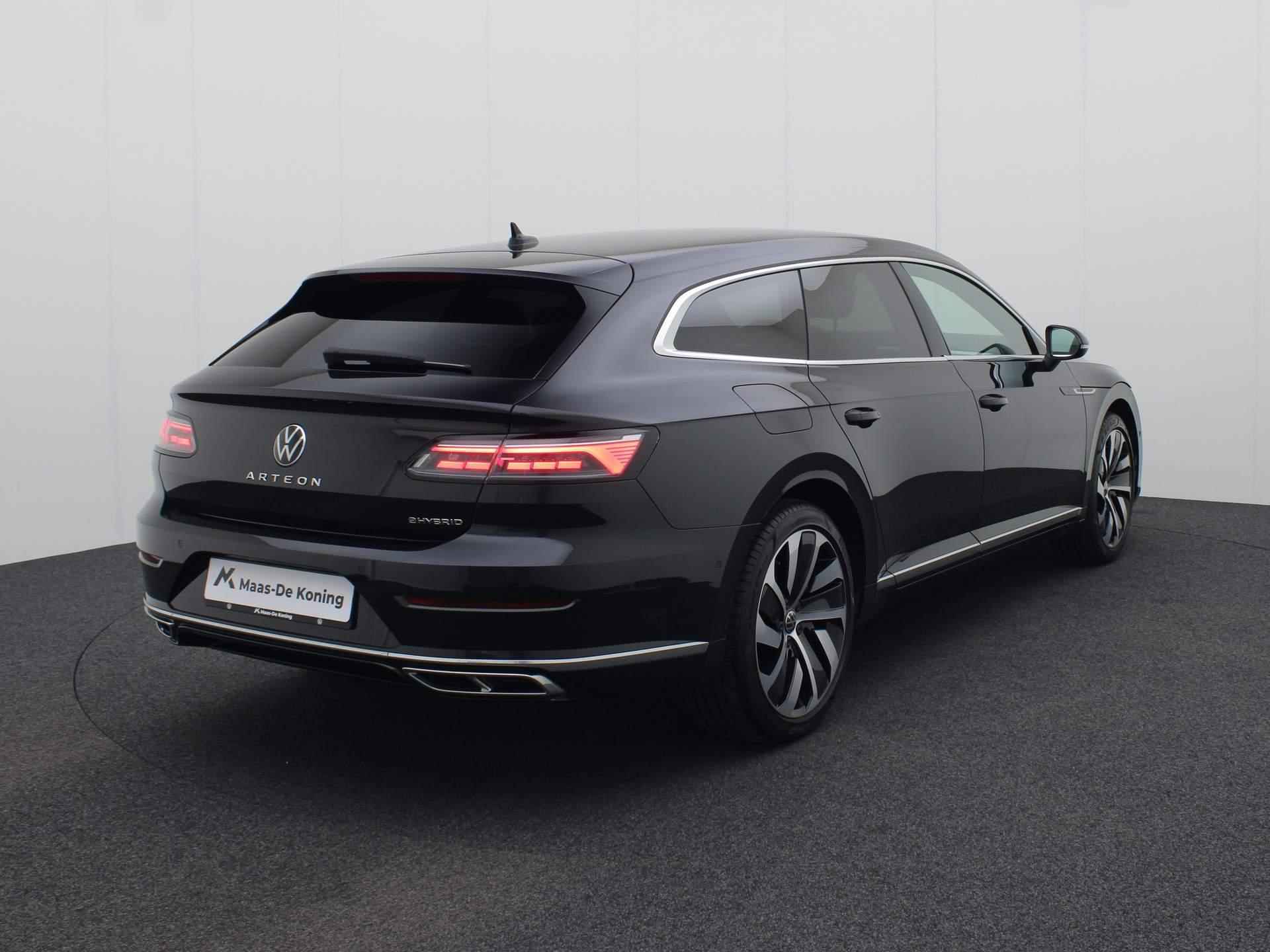 Volkswagen Arteon Shooting Brake 1.4 TSIeHybrid 160kW/218PK R-Line DSG · Navigatie · Trekhaak · Leder/Alcantara - 3/50