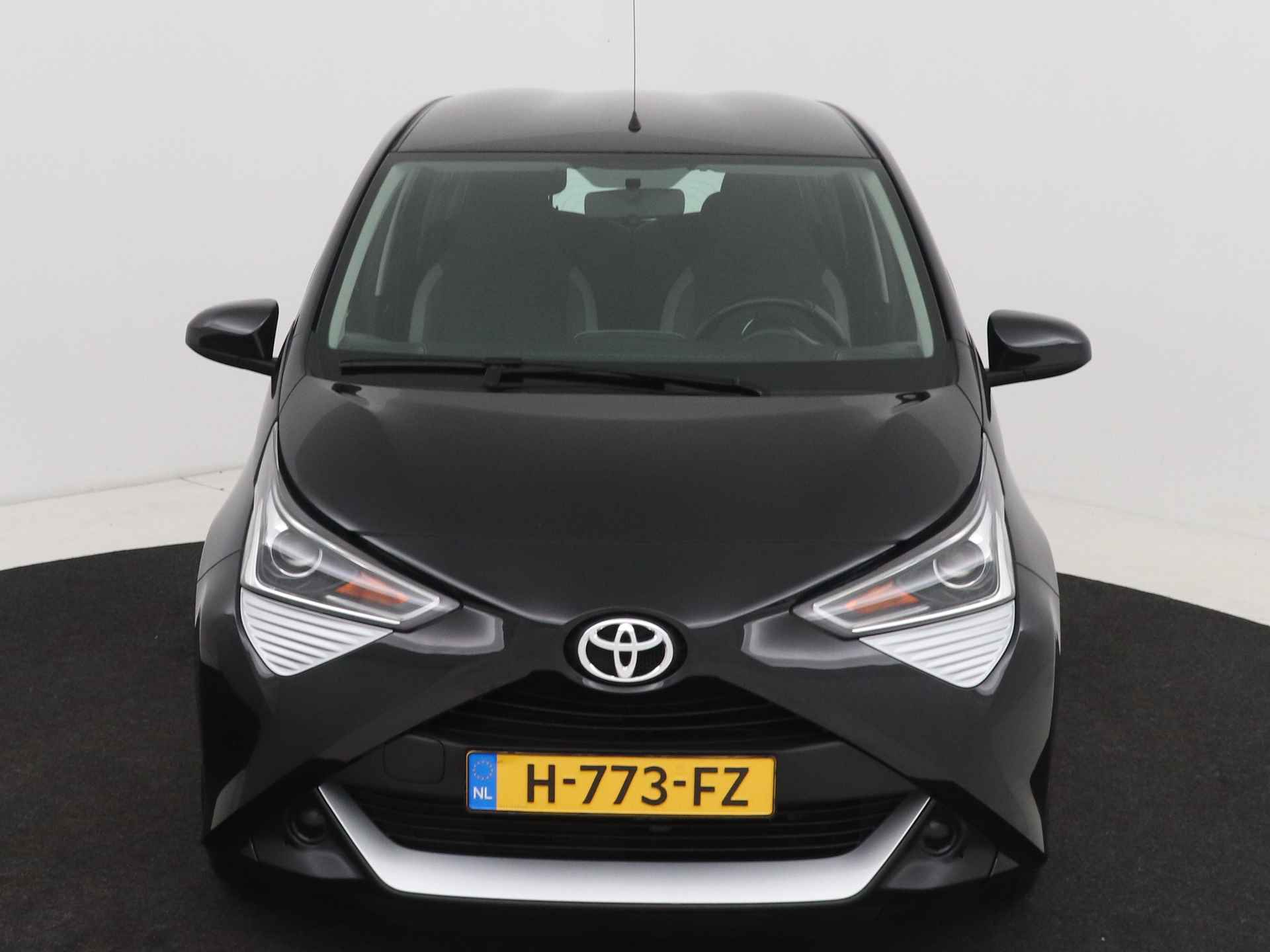 Toyota Aygo 1.0 VVT-i x-play | Camera | Airco | Apple Carplay/Android Auto | - 33/39