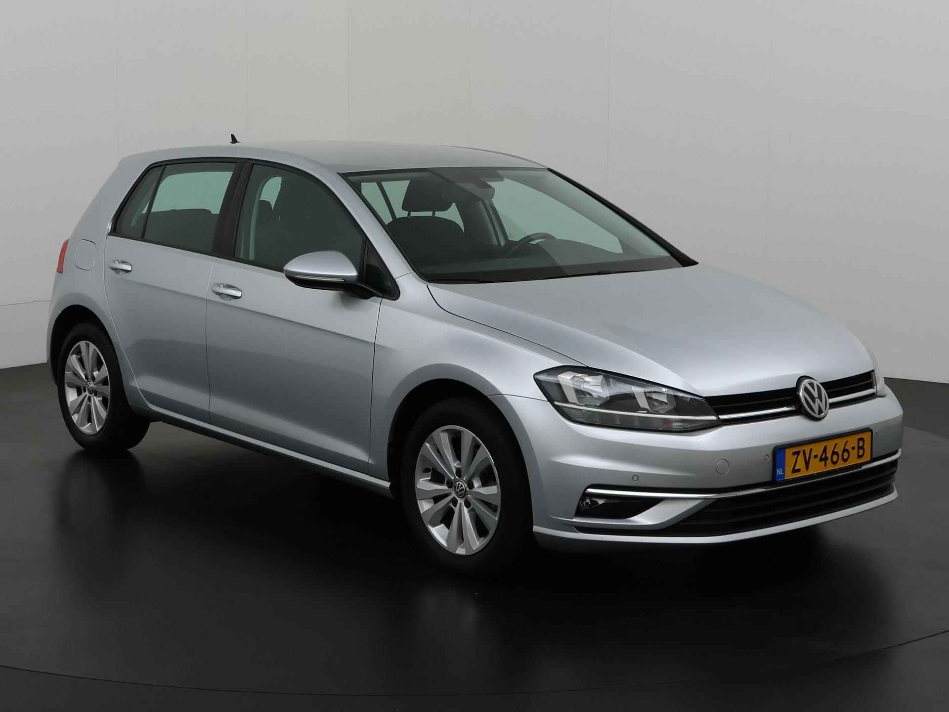 Volkswagen Golf 1.0 TSI Comfortline | Navigatie | Apple Carplay | Adapt Cruise | Zondag Open! - 27/33