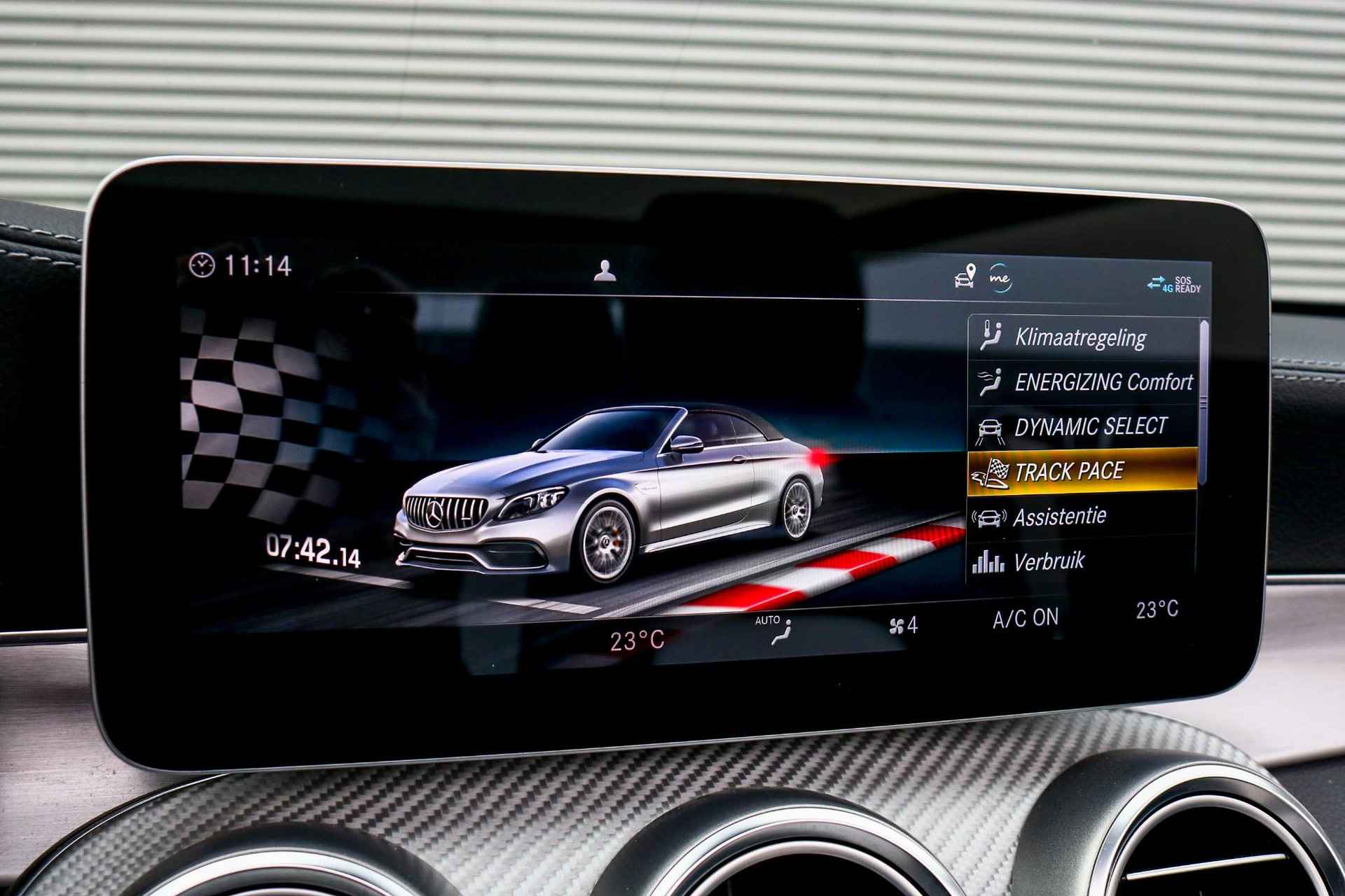 Mercedes-Benz C-klasse Cabrio 63 AMG S | Rijassistentie | BURMESTER | Head-Up display - 32/37