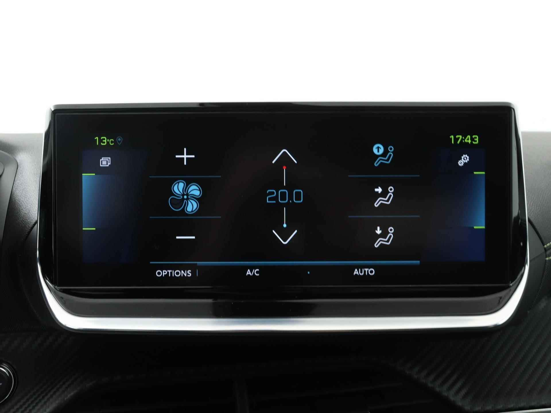 Peugeot e-2008 EV GT 50 kWh | Navigatie | Camera | Trekhaak | Sportstoelen | Licht Metalen Velgen 17" - 33/41