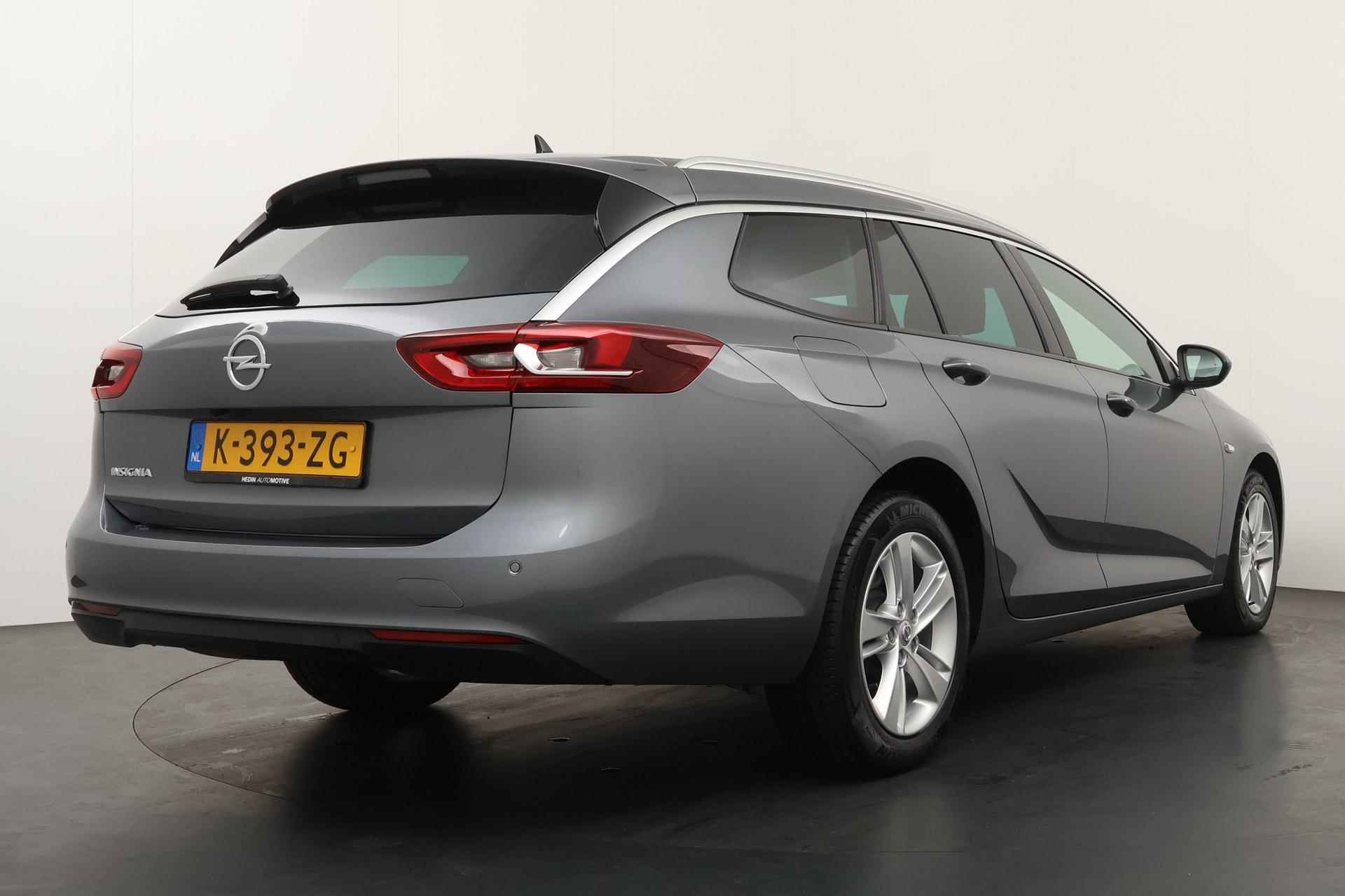 Opel Insignia Sports Tourer 1.5 Turbo 165PK INNOVATION Aut. | Navi | Camera | Stoel/stuurverw. | AGR-Stoelen | El. klep | LED | PDC V+A | LMV 17inch | Trekhaak - 2/20