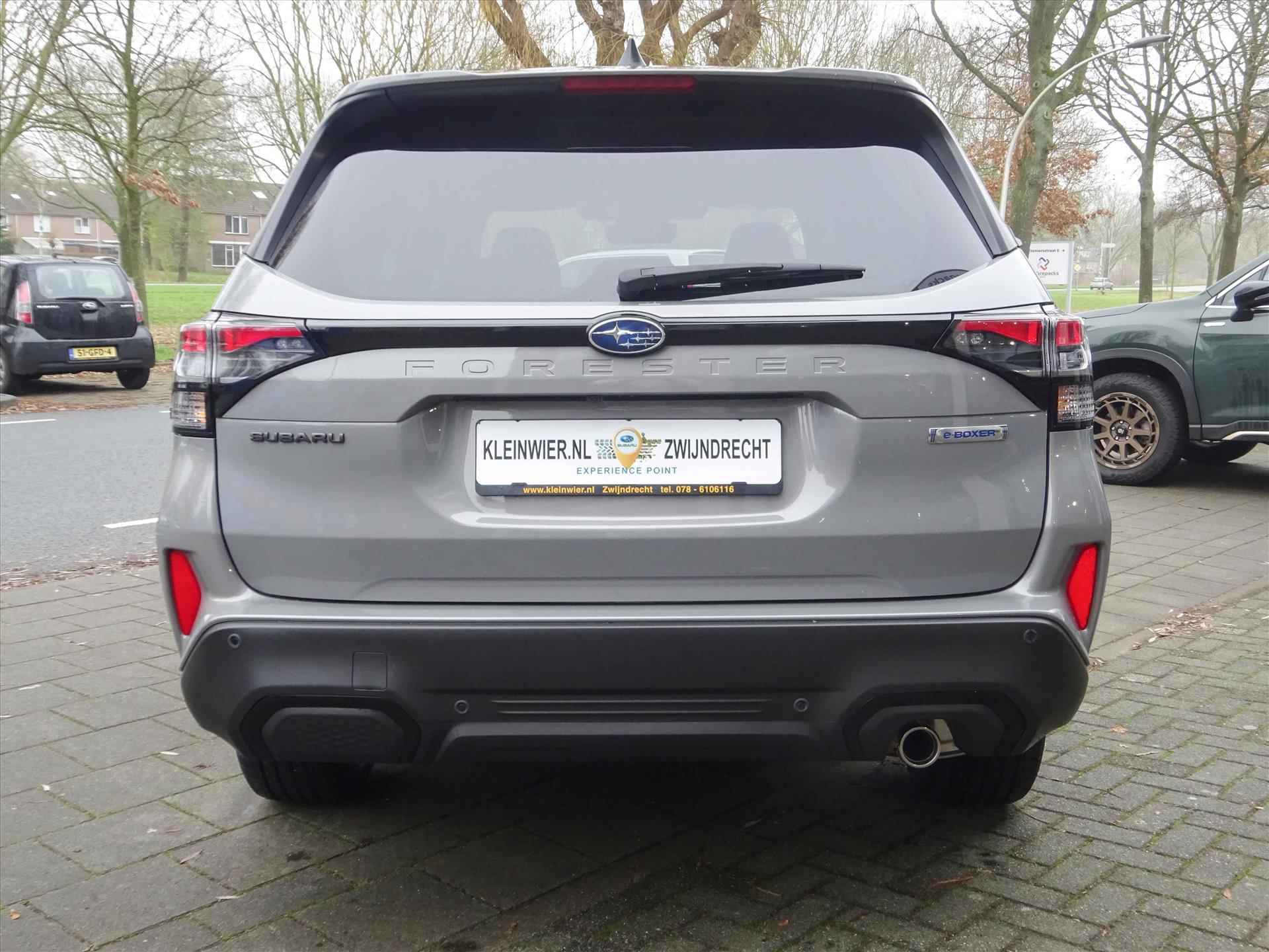 Subaru Forester Premium E-BOXER Modeljaar 2025 nu in de showroom! - 11/59