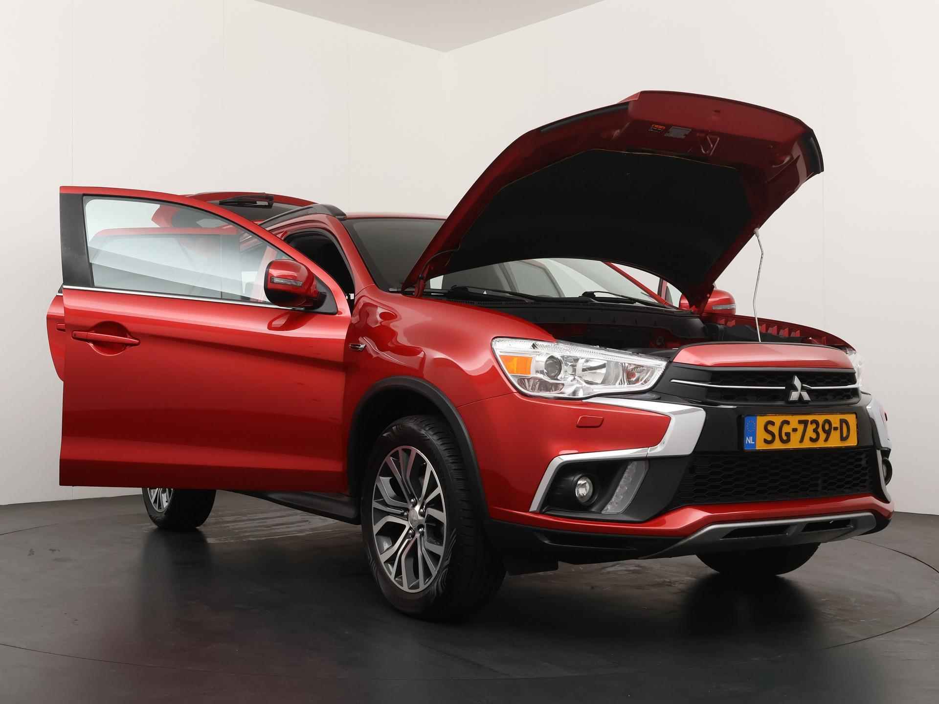 Mitsubishi ASX 1.6 Cleartec Connect Pro Trekhaak | All season banden | - 25/29