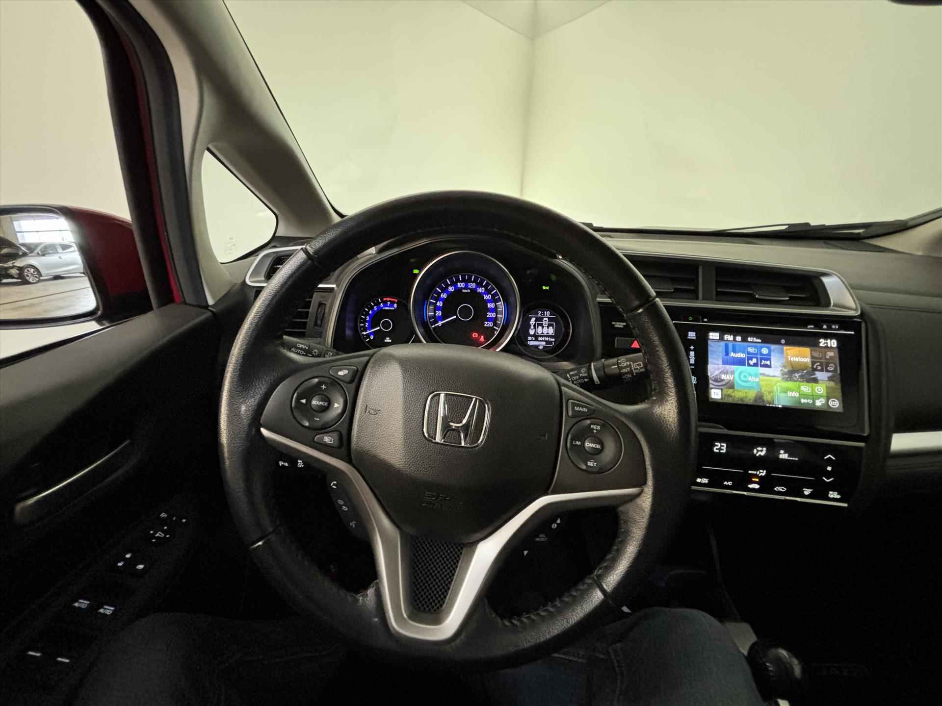 Honda Jazz 1.3 i-VTEC Elegance 102PK / Navigatie / Trekhaak / 9.622km - 6/25