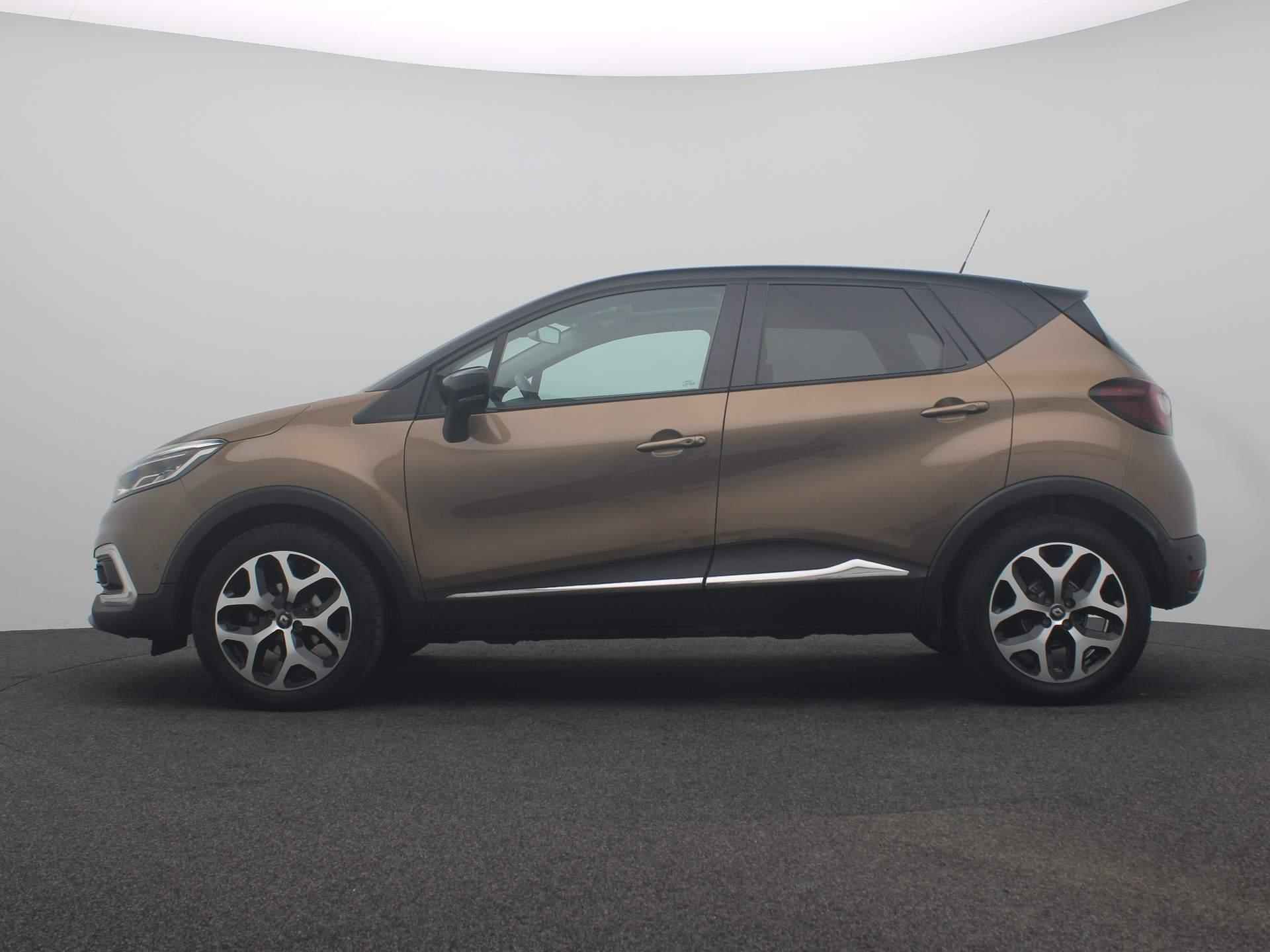 Renault Captur 0.9 TCe 90 Intens | Panoramadak | Parkeercamera | Trekhaak | Navigatie | - 2/40