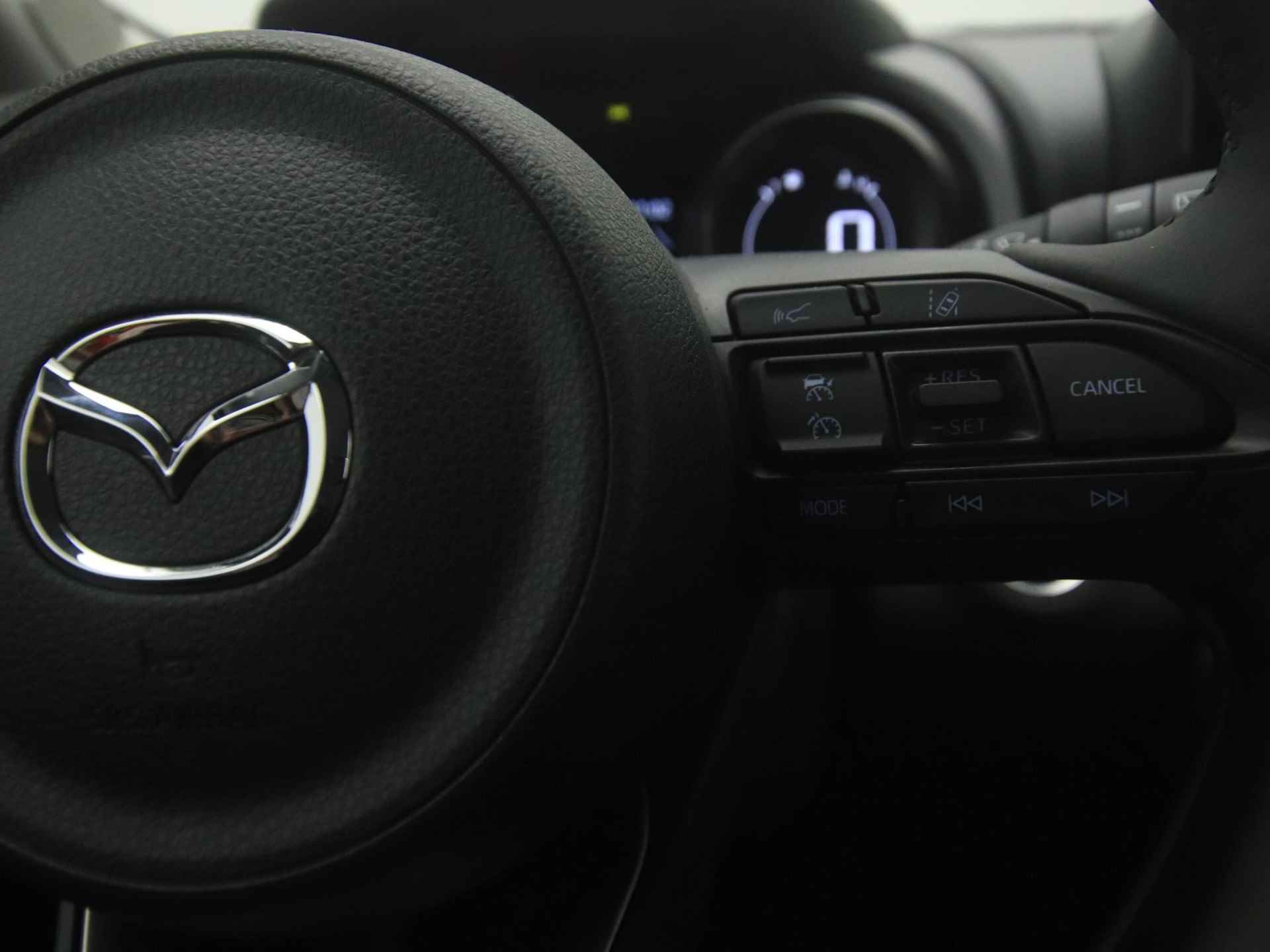 Mazda 2 Hybrid 1.5 Agile automaat met Comfort Pakket en Safety Pakket | voorraad voordeel | direct leverbaar - 25/40