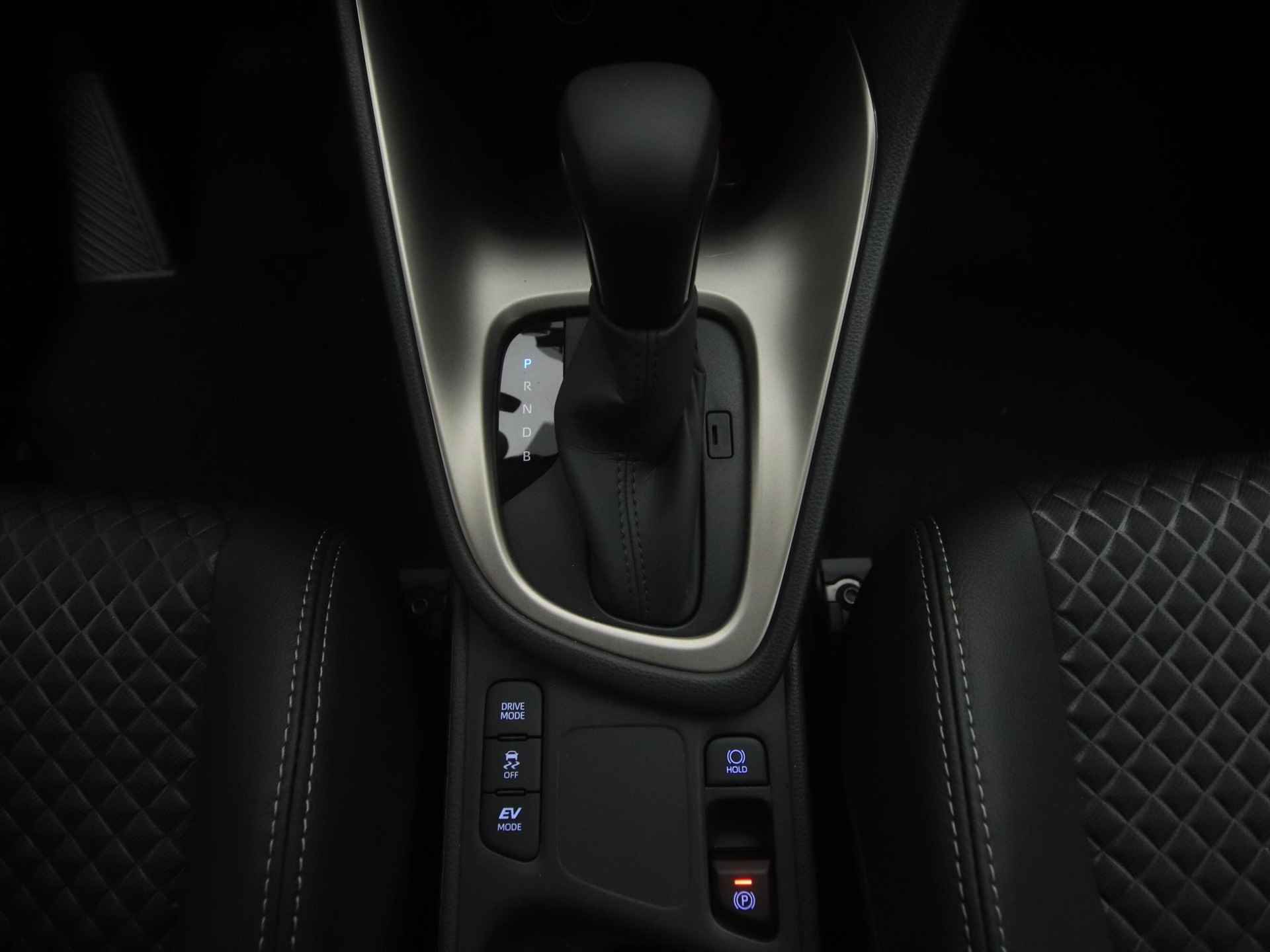 Mazda 2 Hybrid 1.5 Agile automaat met Comfort Pakket en Safety Pakket | voorraad voordeel | direct leverbaar - 34/40