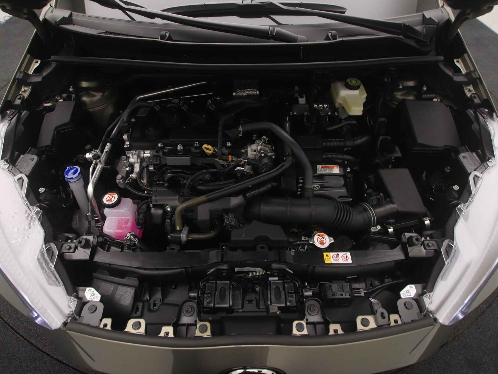 Mazda 2 Hybrid 1.5 Agile automaat met Comfort Pakket en Safety Pakket | voorraad voordeel | direct leverbaar - 35/40