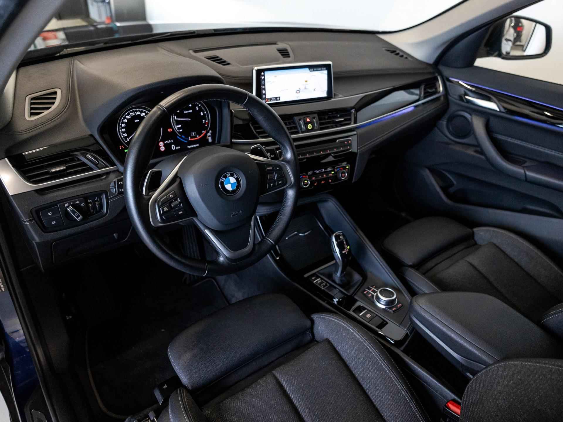 BMW X1 SDrive20i High Executive / 192pk / Half Leder / Led Koplampen / Dealer onderhouden - 4/36