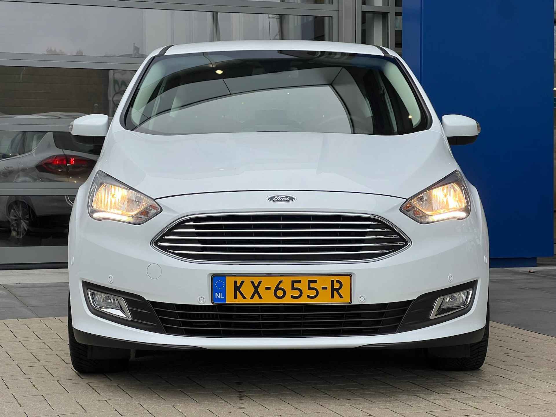 Ford C-MAX 1.0 Titanium | Navigatie | Apple Carplay | Keyless | Verw. voorruit | PDC rondom | Cruise C. | Climate C. - 5/35