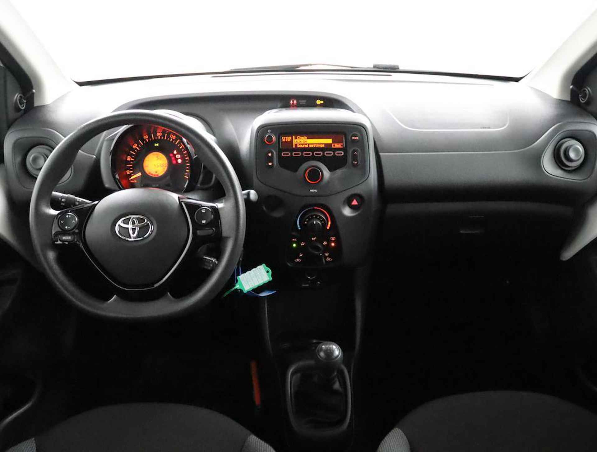 Toyota Aygo 1.0 VVT-i x-fun | Airconditioning | Centrale deurvergrendeling op afstand | NAP | - 4/53