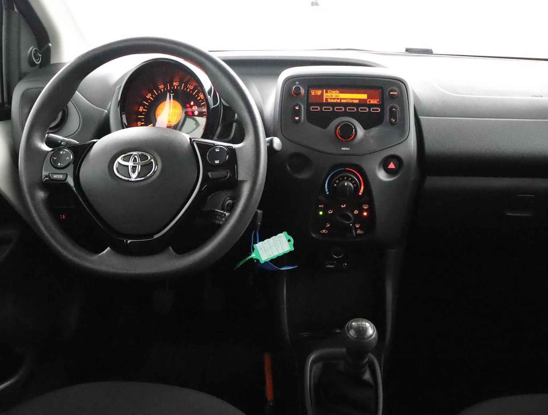 Toyota Aygo 1.0 VVT-i x-fun | Airconditioning | Centrale deurvergrendeling op afstand | NAP | - 48/53