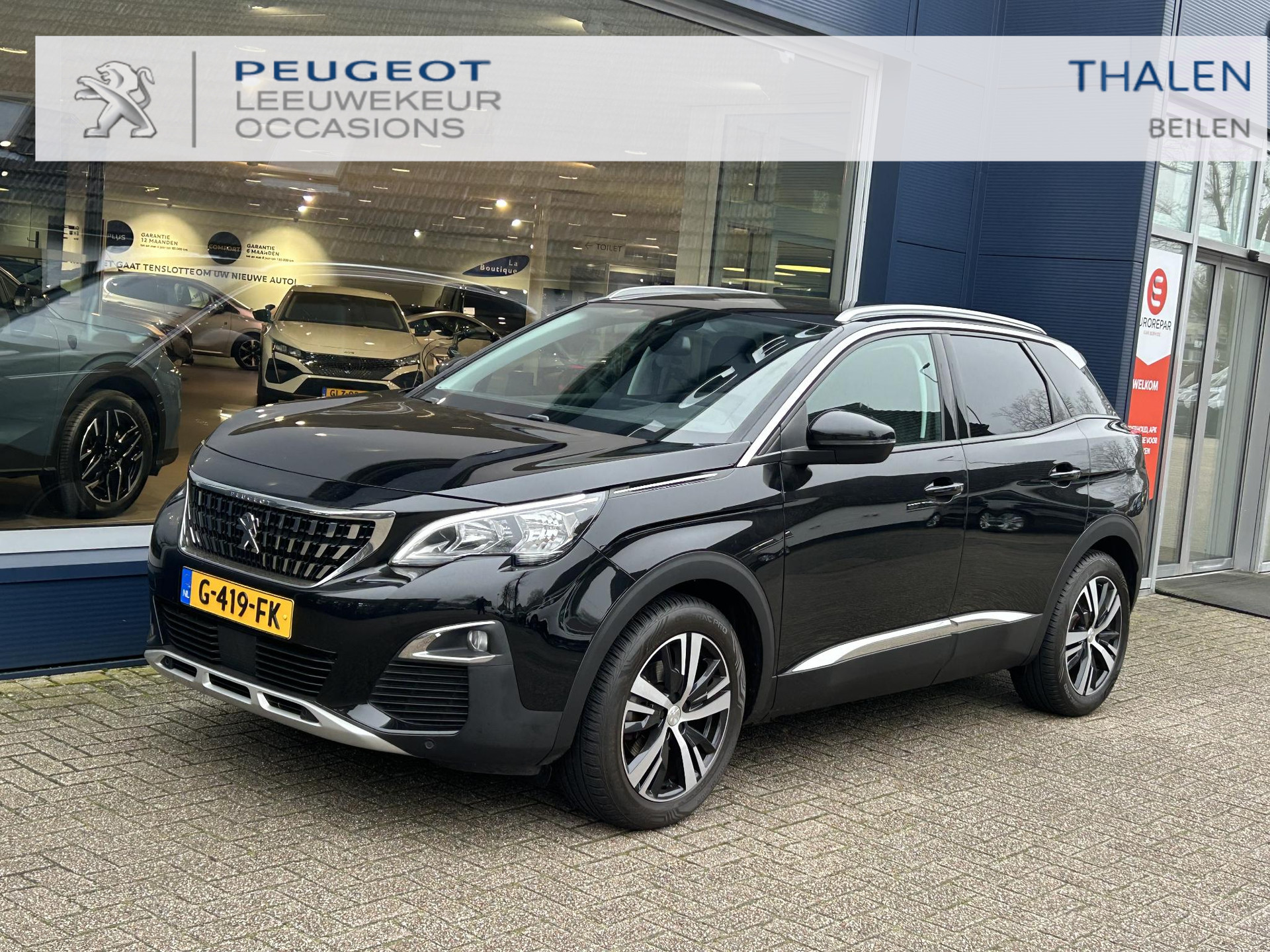 Peugeot 3008 1.2 Turbo 130PK Allure | All season banden | Trekhaak | Navigatie | km stand 38180 | Lichtmetaal | DAB | Cruise control | Parkeercamera | Dealer onderhouden.