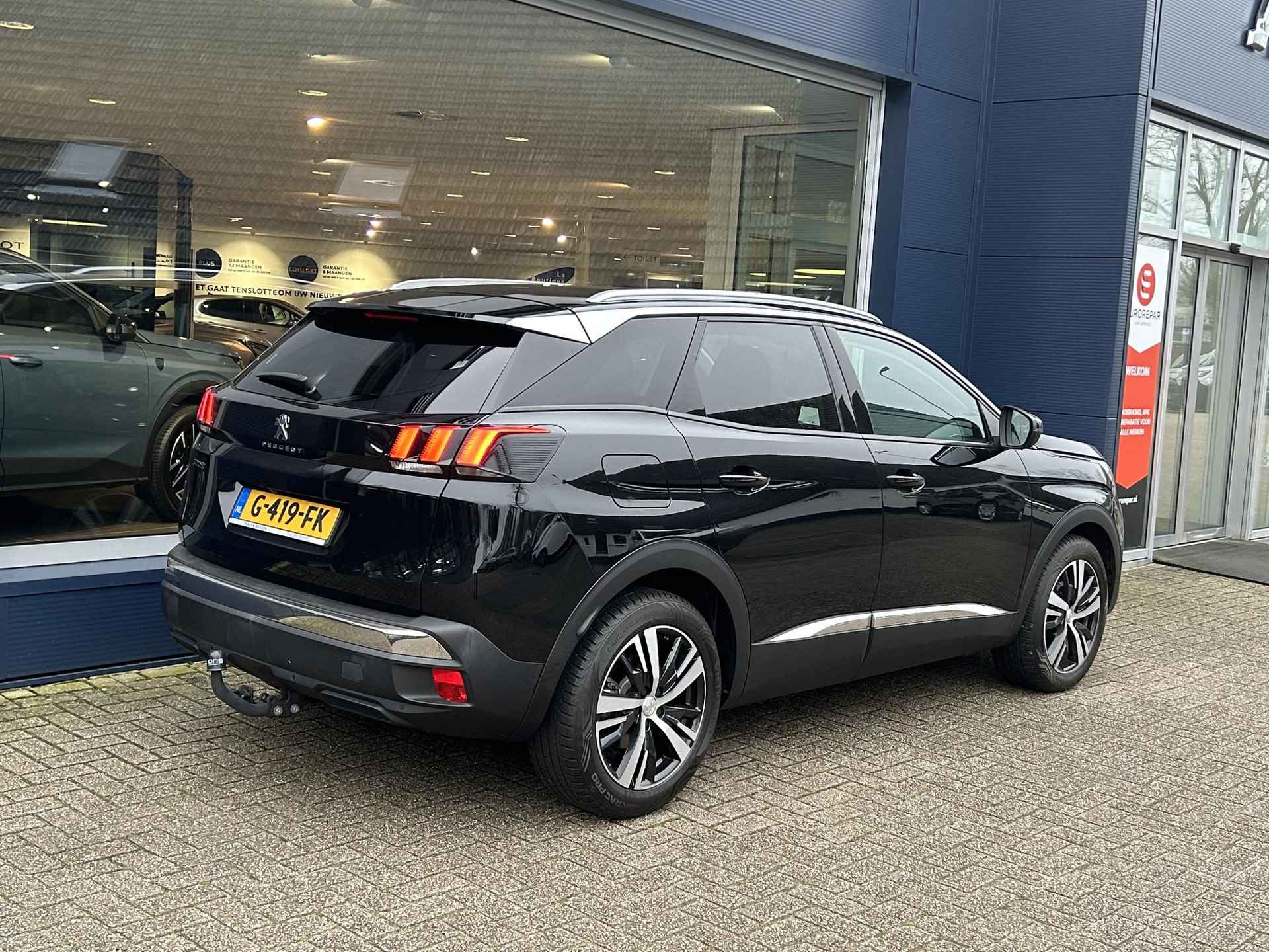 Peugeot 3008 1.2 Turbo 130PK Allure | All season banden | Trekhaak | Navigatie | km stand 38180 | Lichtmetaal | DAB | Cruise control | Parkeercamera | Dealer onderhouden. - 3/37