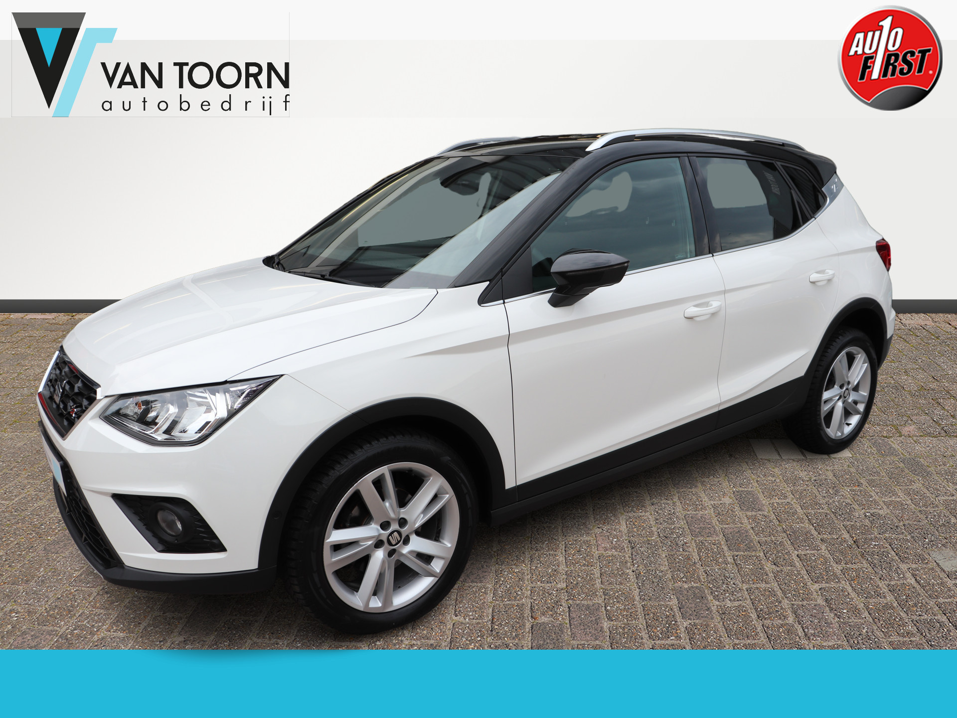 SEAT Arona 1.0 TSI FR Business Intense. Navigatie.