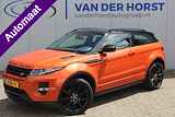 Land Rover Range Rover Evoque Coupé 2.0-240pk Si 4WD Sicilian Yellow. AUTOMAAT ! Bijzonder mooie verschijning deze Range Rover Evoque. Lederen interieur, climate control, Trekhaak, 20" LM wielen, Camera, Parkeersensoren, Sportstoelen, Metallic lak etc etc