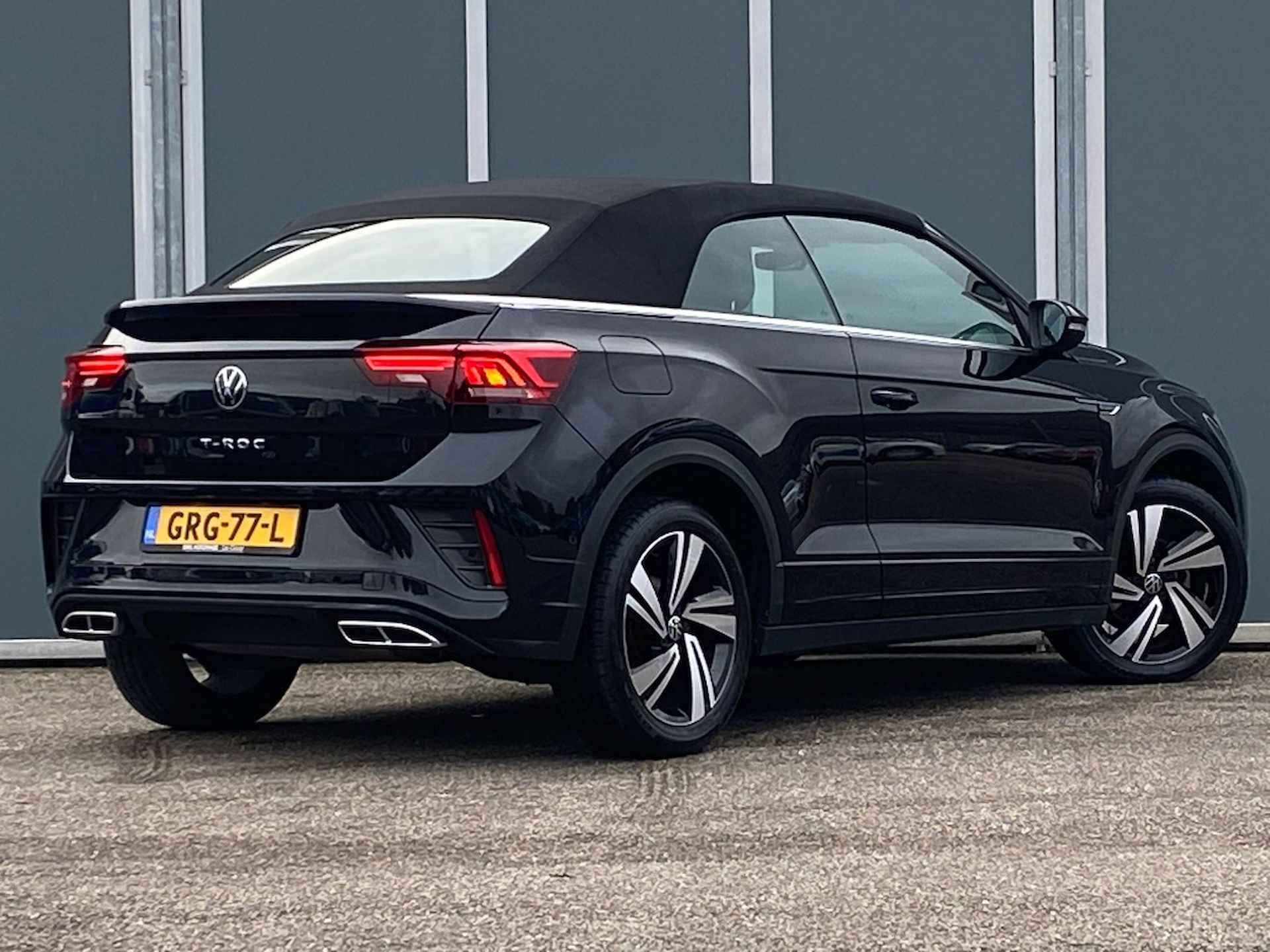 Volkswagen T-Roc Cabriolet  1.5 TSI 150pk DSG R-Line Black Edtion | ACC | Camera | Winter pa - 3/39