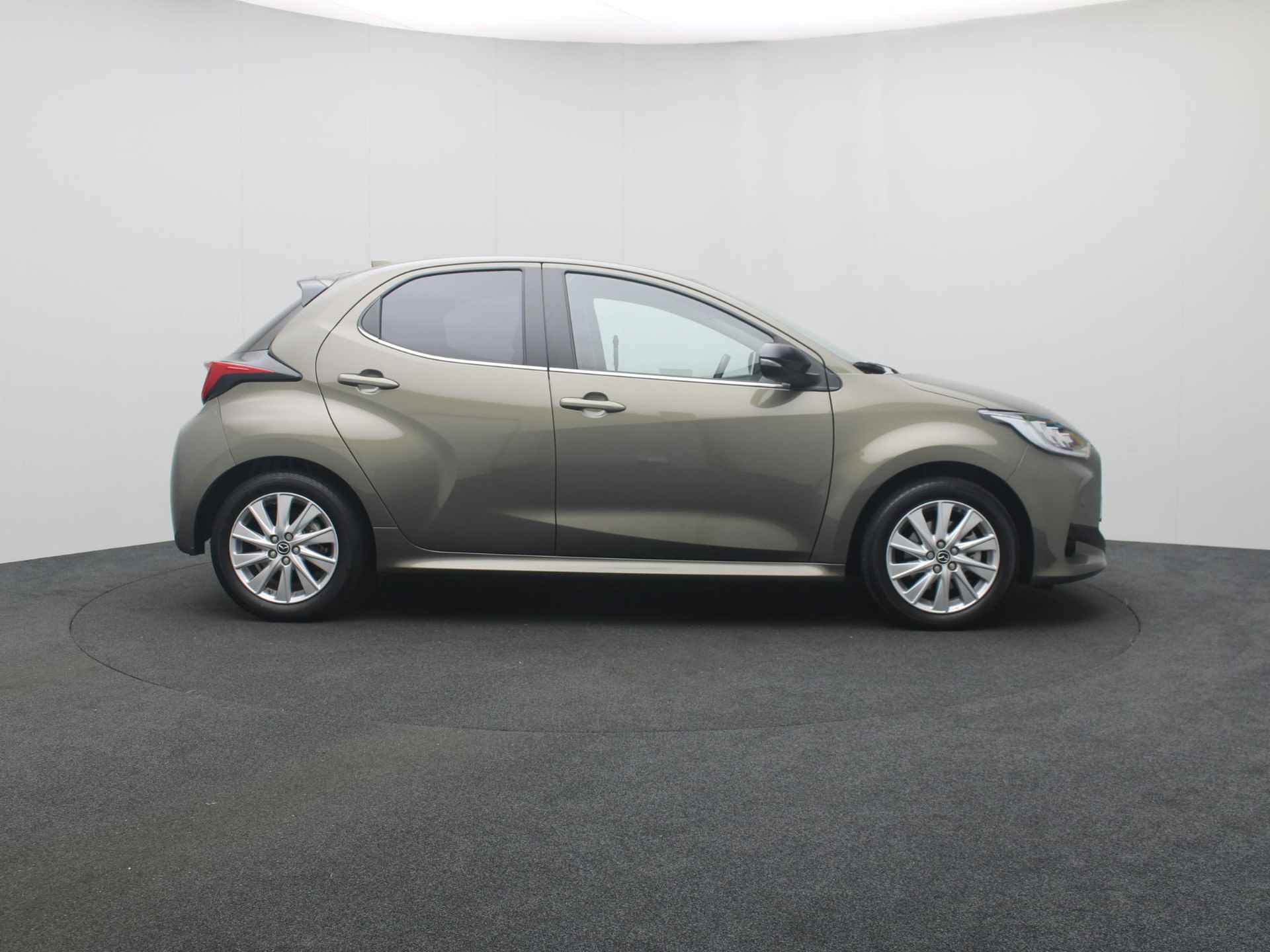 Mazda 2 Hybrid 1.5 Select automaat : dealer onderhouden - 7/46