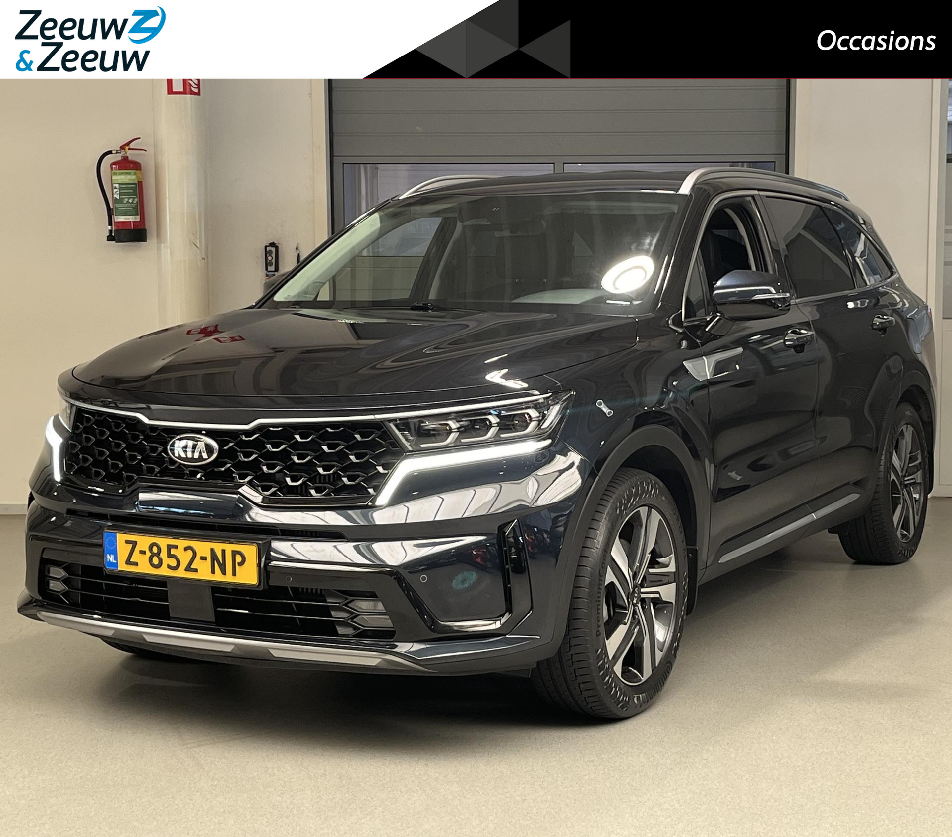 Kia Sorento 1.6 T-GDI Plug-in Hybrid 4WD Dynamicplusline 7p. | Winterbanden inclusief 18"Lichtmetalen Velgen| Navi | Bose Audiosysteem | Trekhaak Vaste Kogel+ 7 Polige Stekker| Elektrisch Verstelbare Voorstoelen | Apple Carplay/ Android Auto | Stoelverwarming Voor + Achter | Stuurwielverwarming| 19”LM Velgen| Elektrisch Bedienbare Achterklep