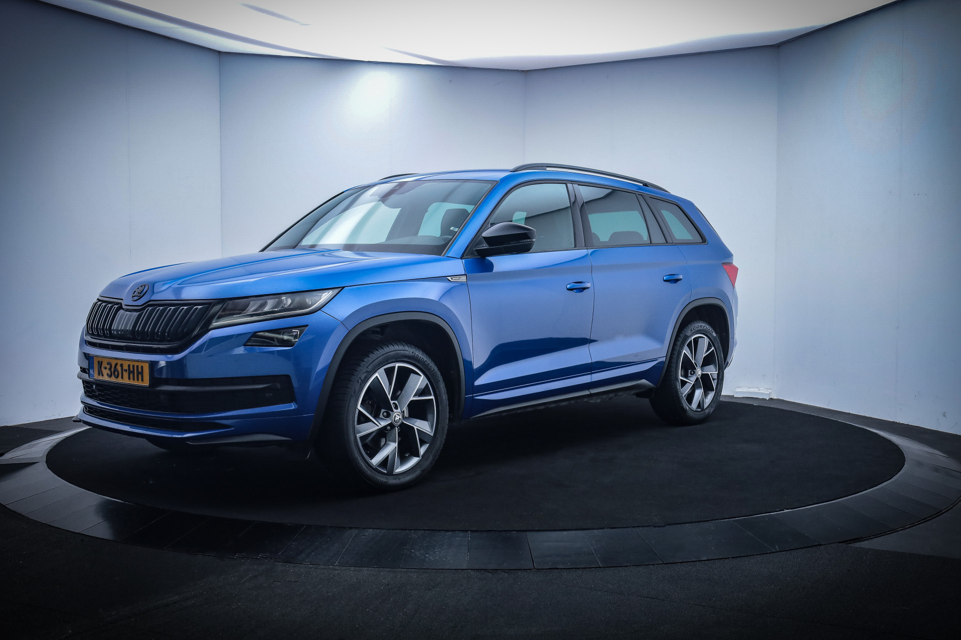 Škoda Kodiaq 1.5TSI Dsg SPORTLINE Business FULL LED/VIRTUAL/CANTON AUDIO/MEMORY/CAMERA/ACC/STUUR+STOELVERW./CARPLAY/AFN TREKHAAK/LMV 19''