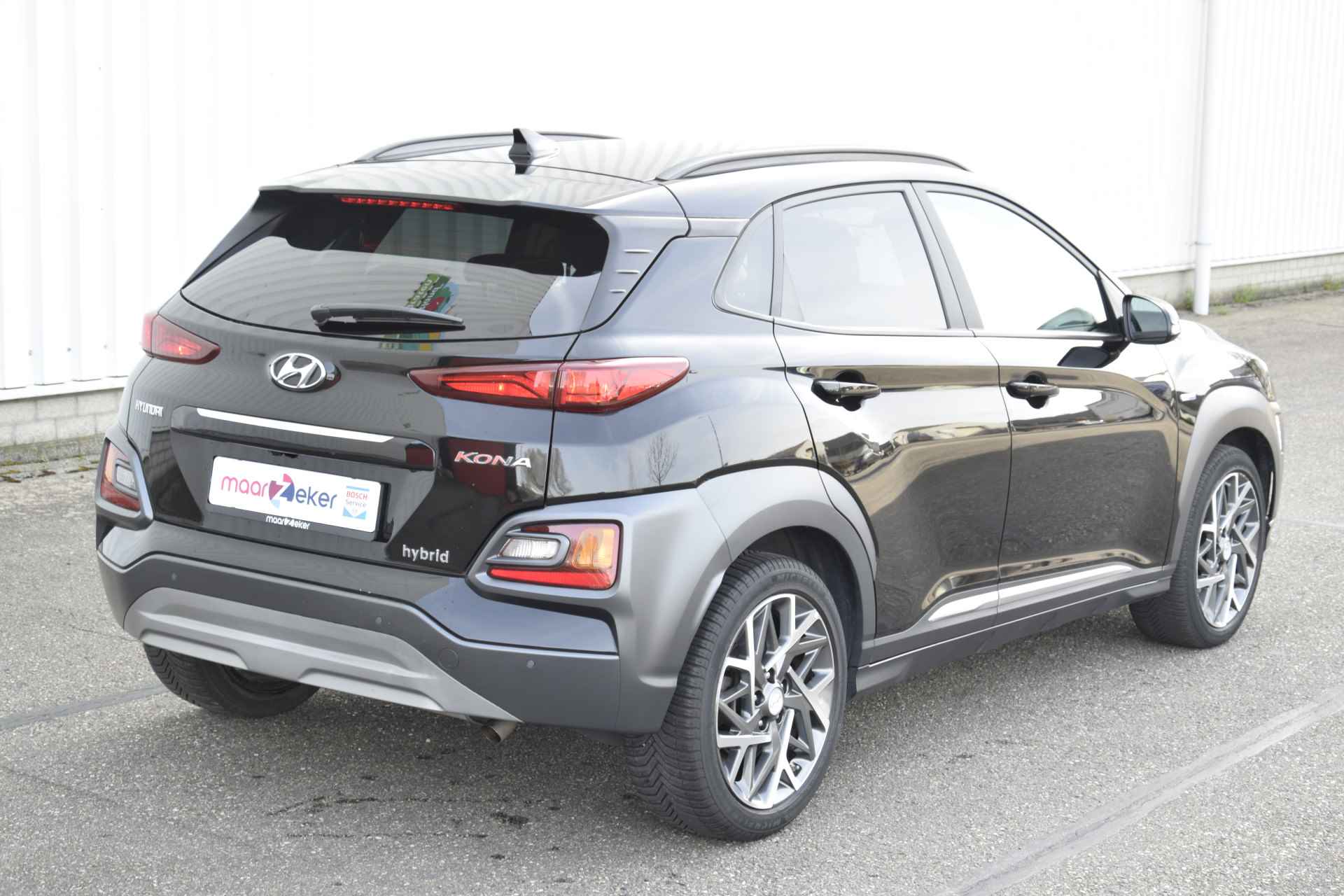 Hyundai KONA 1.6 GDI HEV Fashion Design Automaat Stoel en Stuur verwarming | Achteruitrijcamera | Navigatie | Apple Carplay | KRELL Geluidsinstallatie | - 3/34