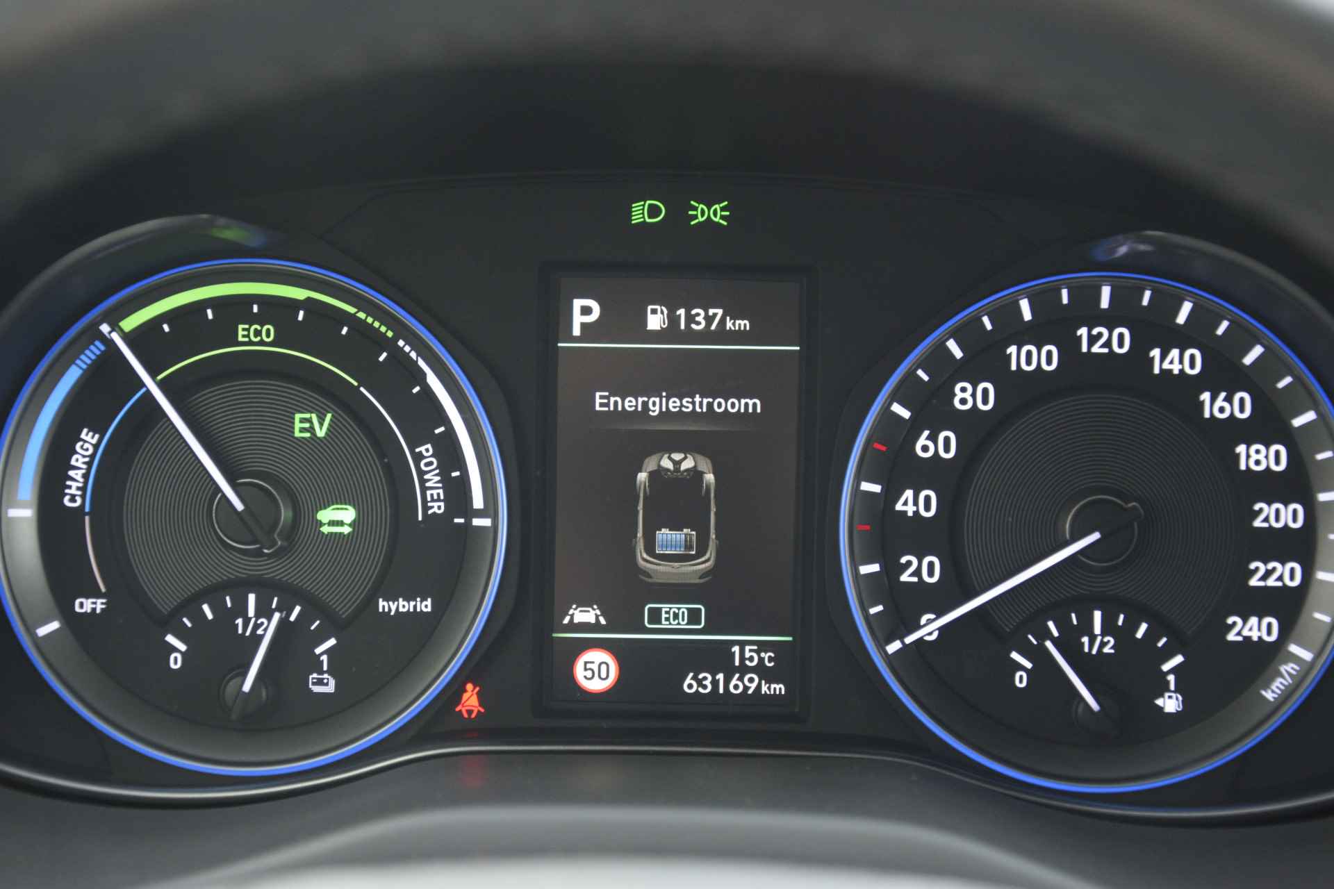 Hyundai KONA 1.6 GDI HEV Fashion Design Automaat Stoel en Stuur verwarming | Achteruitrijcamera | Navigatie | Apple Carplay | KRELL Geluidsinstallatie | - 5/34