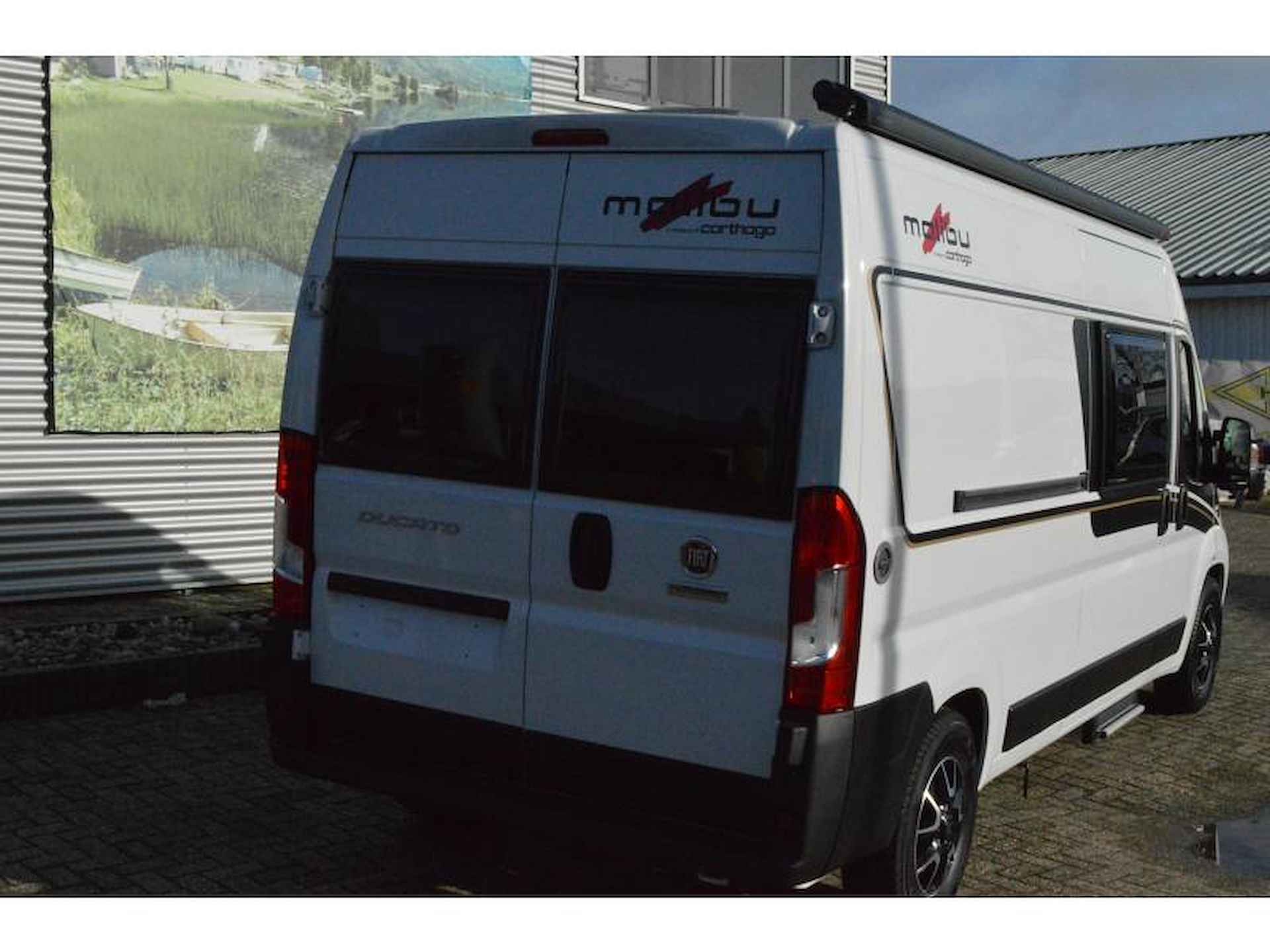 Malibu Van Compact 600 LE - 4/19