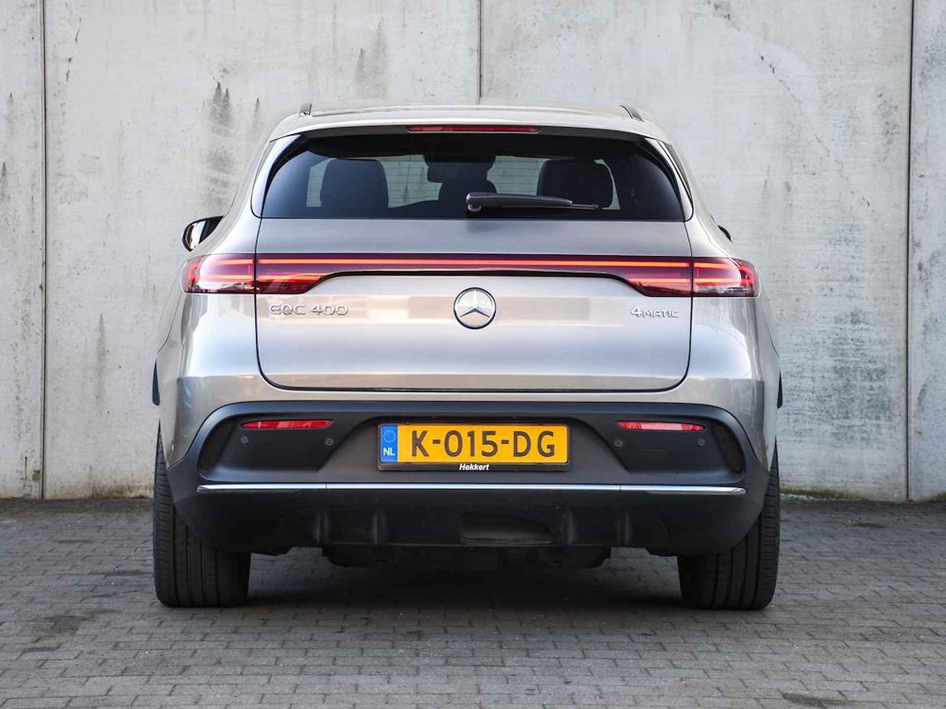 Mercedes-Benz EQC 400 4MATIC Business Solution AMG 80kWh 408pk Automaat BURMESTER SOUND | 360º CAM. | SCHUIF-DAK | ADAPT. CRUISE | 20''LM - 9/68