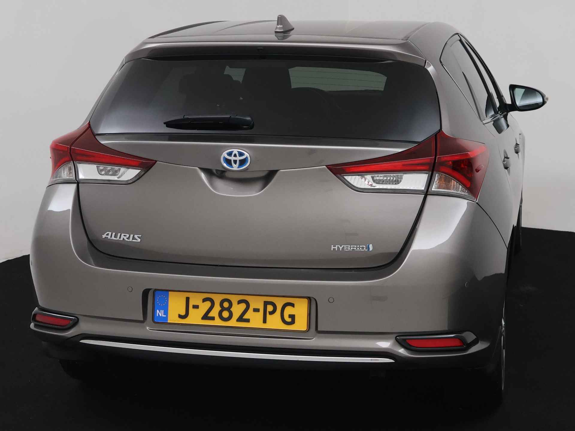 Toyota Auris 1.8 Hybrid Executive Limited | Parkeersensoren | LM velgen | Stoelverwarming | Camera | Navigatie | Ernst de Vries Louwman Hoofddorp - 34/41