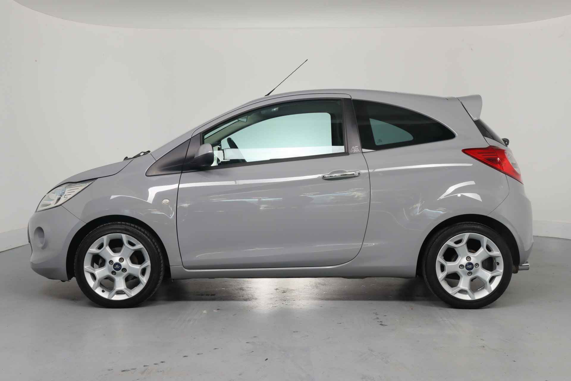 Ford Ka 1.2 Titanium X start/stop | Panoramadak | Airco | 16" Lichtmetalen velgen | Elektr ramen - 15/26