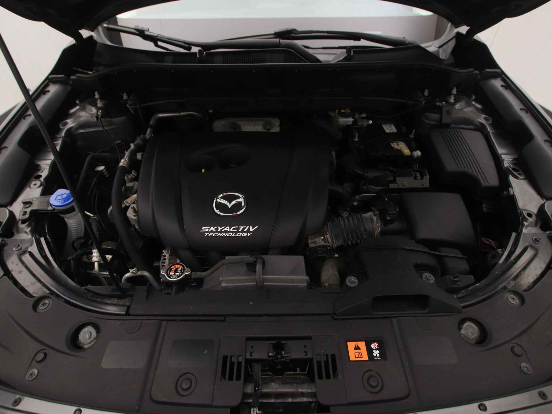 Mazda CX-5 2.0 SkyActiv-G TS+ i-Activesense pakket automaat met vaste trekhaak en all-weather banden - 40/46