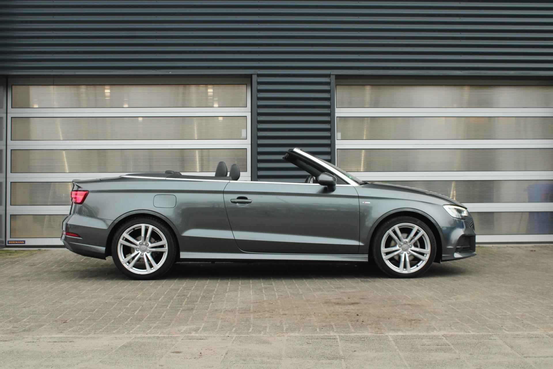 Audi A3 Cabriolet 1.4 TFSI 116pk S-tronic Sport S Line Edition | Cruise Control | Nekverwarming | Stoelverwarming | Parkeersensoren Achter - 2/35